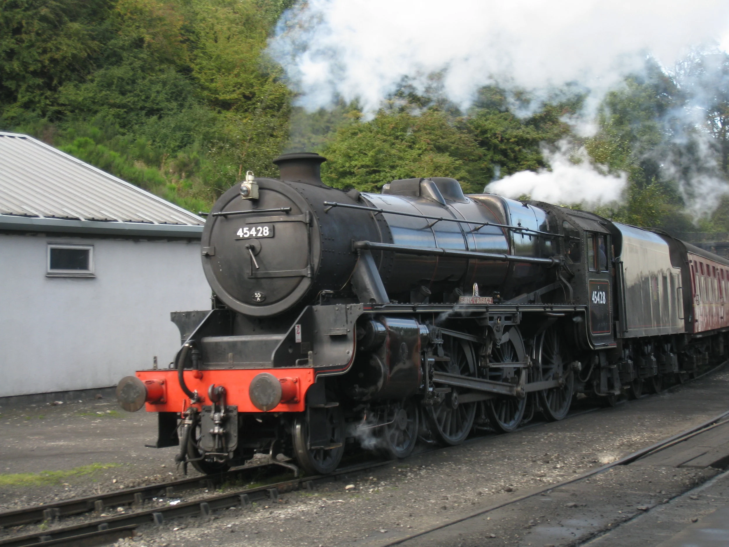  Grosmont--Steam train 