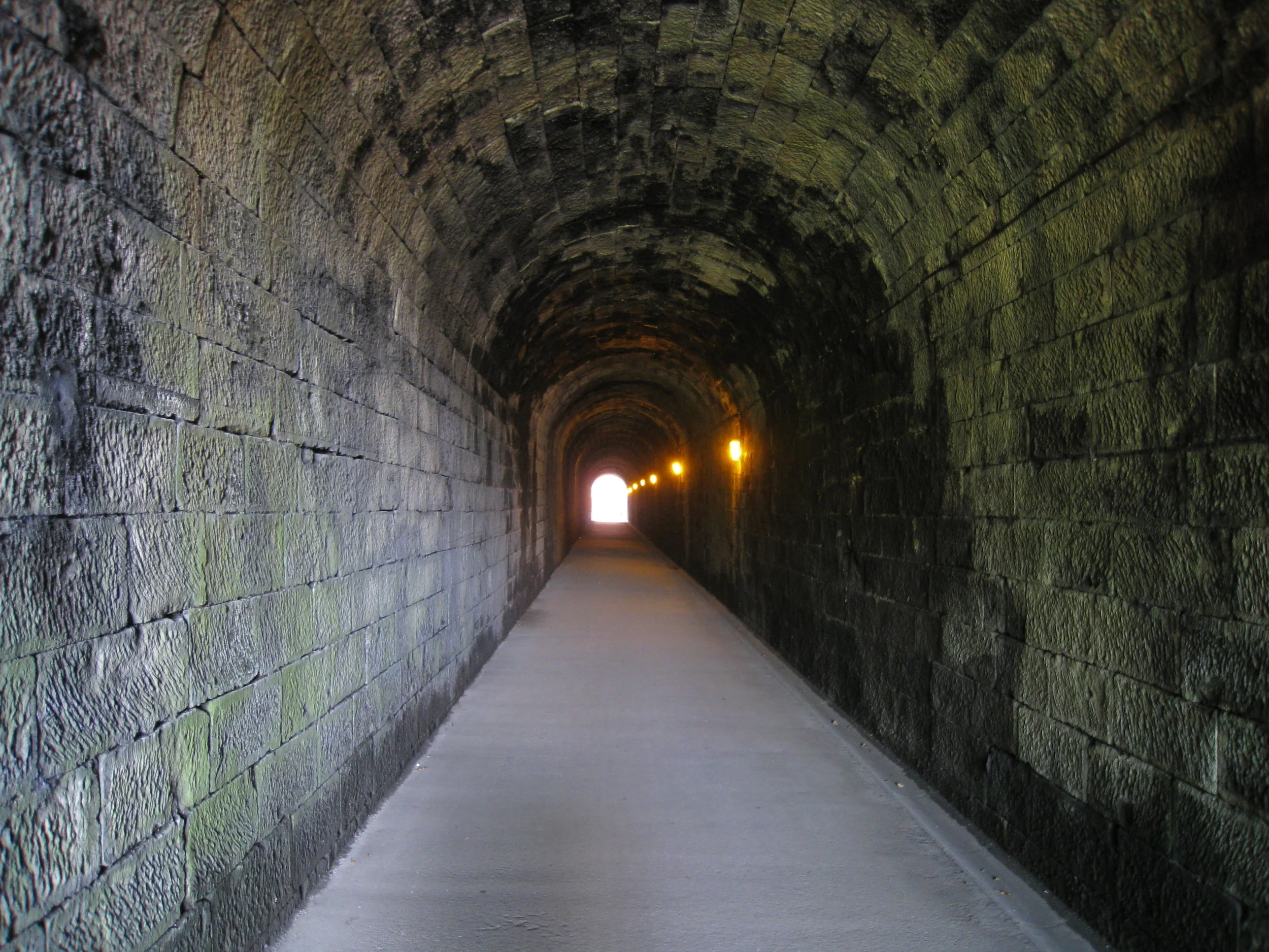  Grosmont--First tunnel for a railroad in the world--1836 