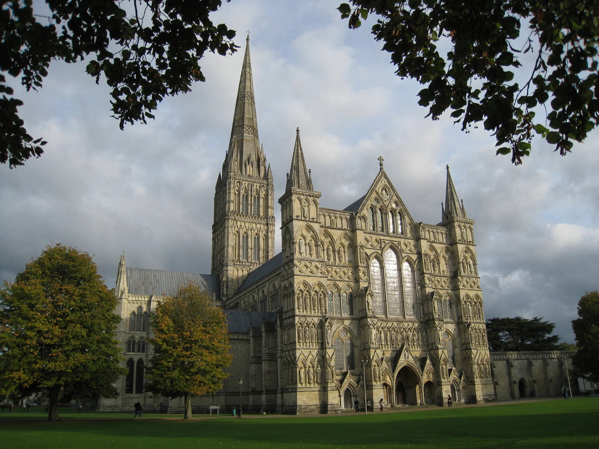  Salisbury--The Cathedral 