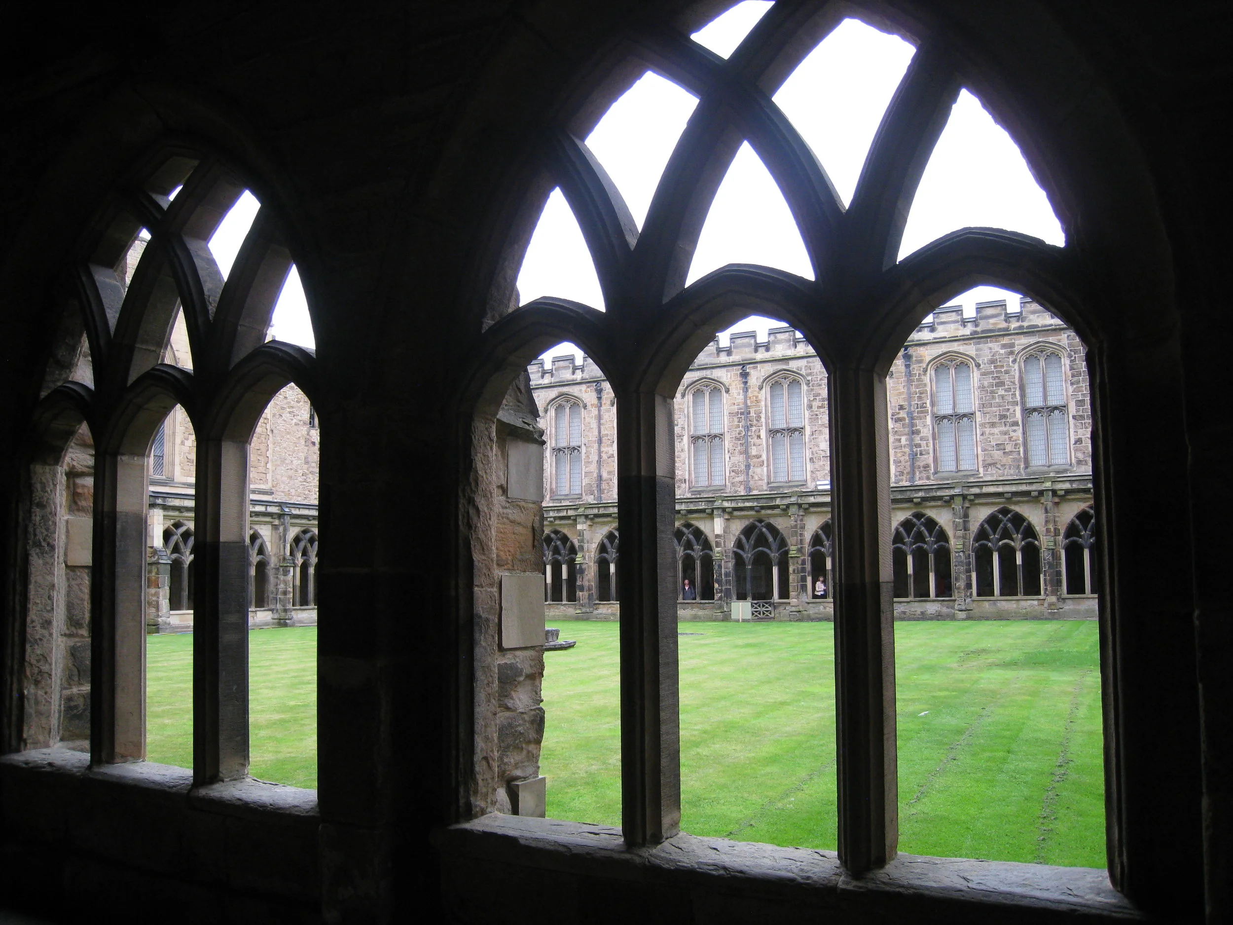  Durham--Cathedral--Cloister 