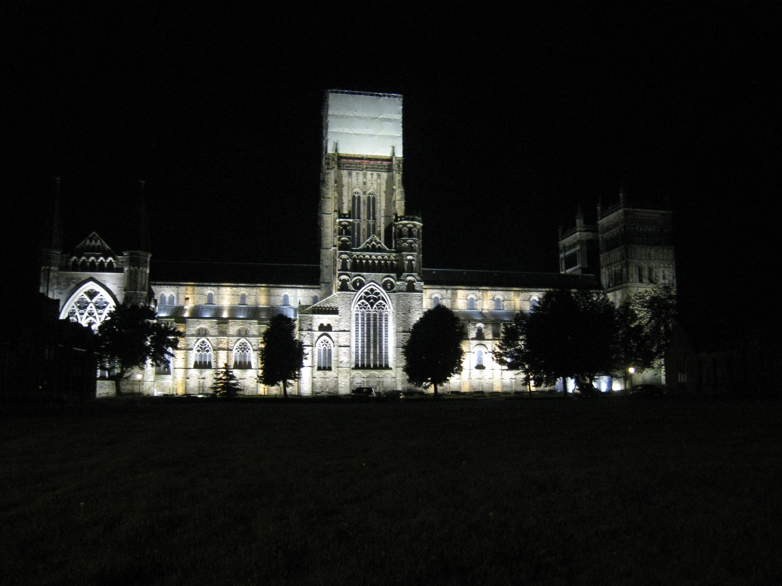  Durham--Cathedral at night 