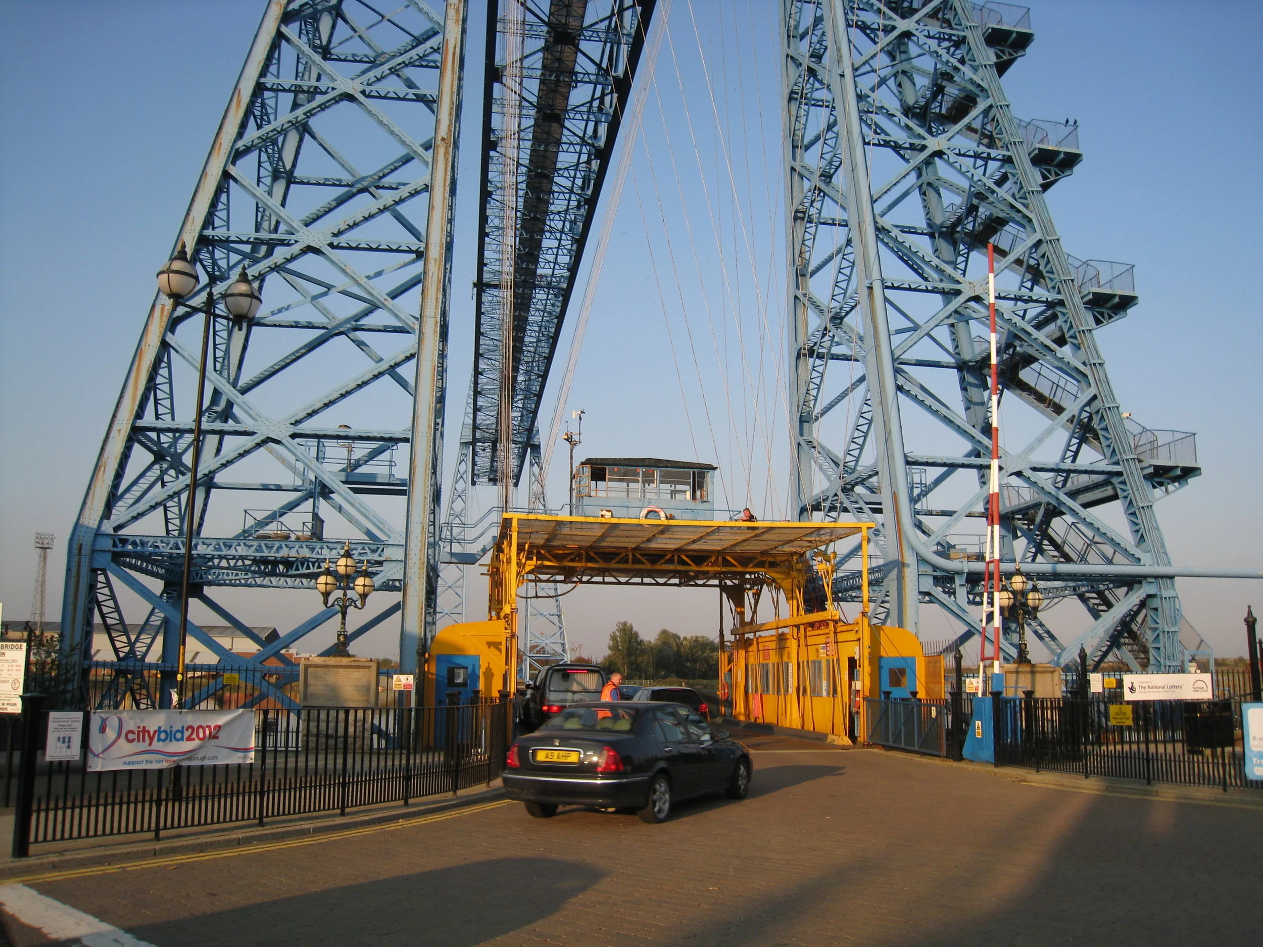  Middlesbrough--Loading theTransporter Bridge 