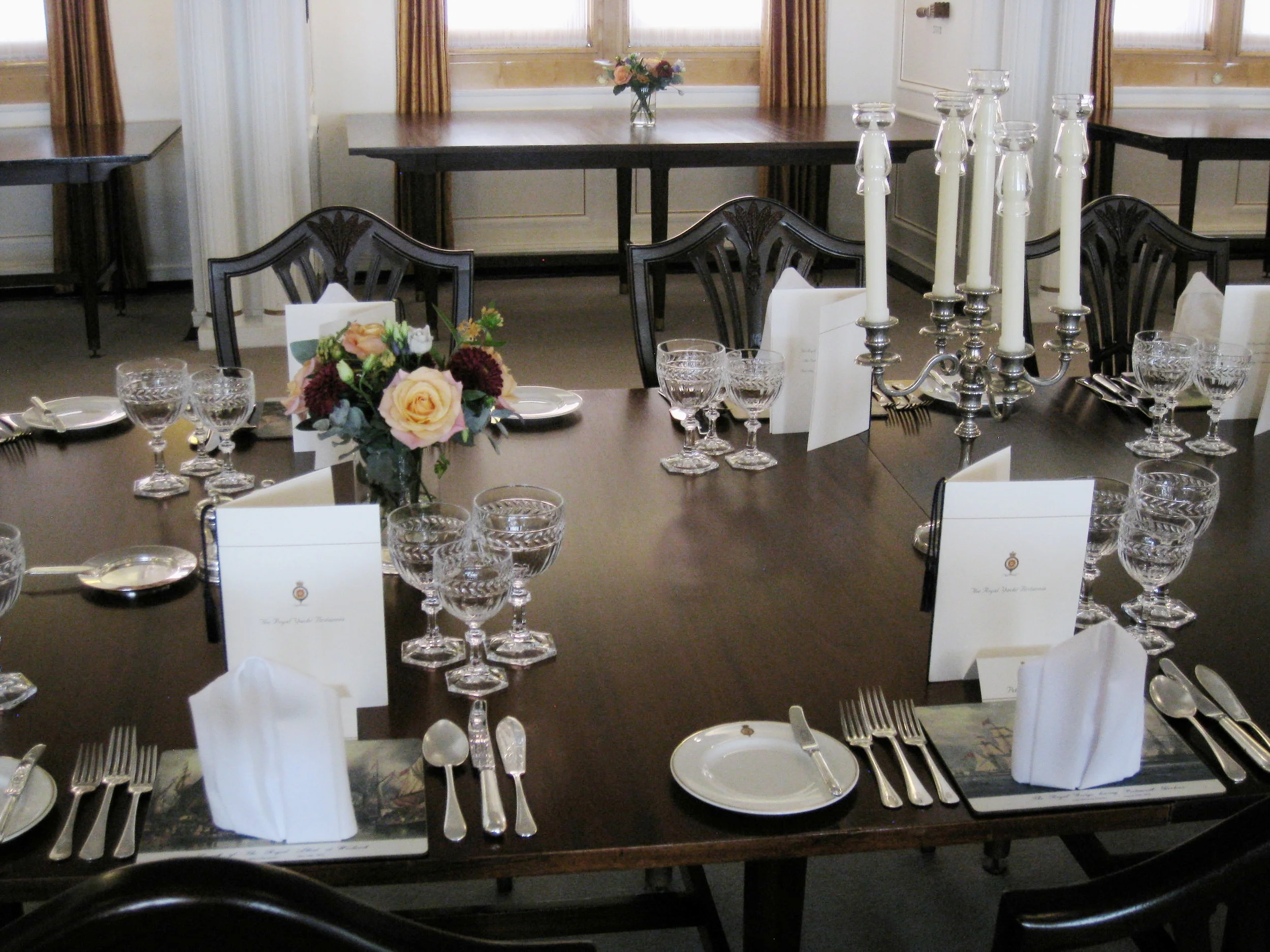  Leith--The Royal Yacht Britannia--Ceremonial Dining Room--Place settings 