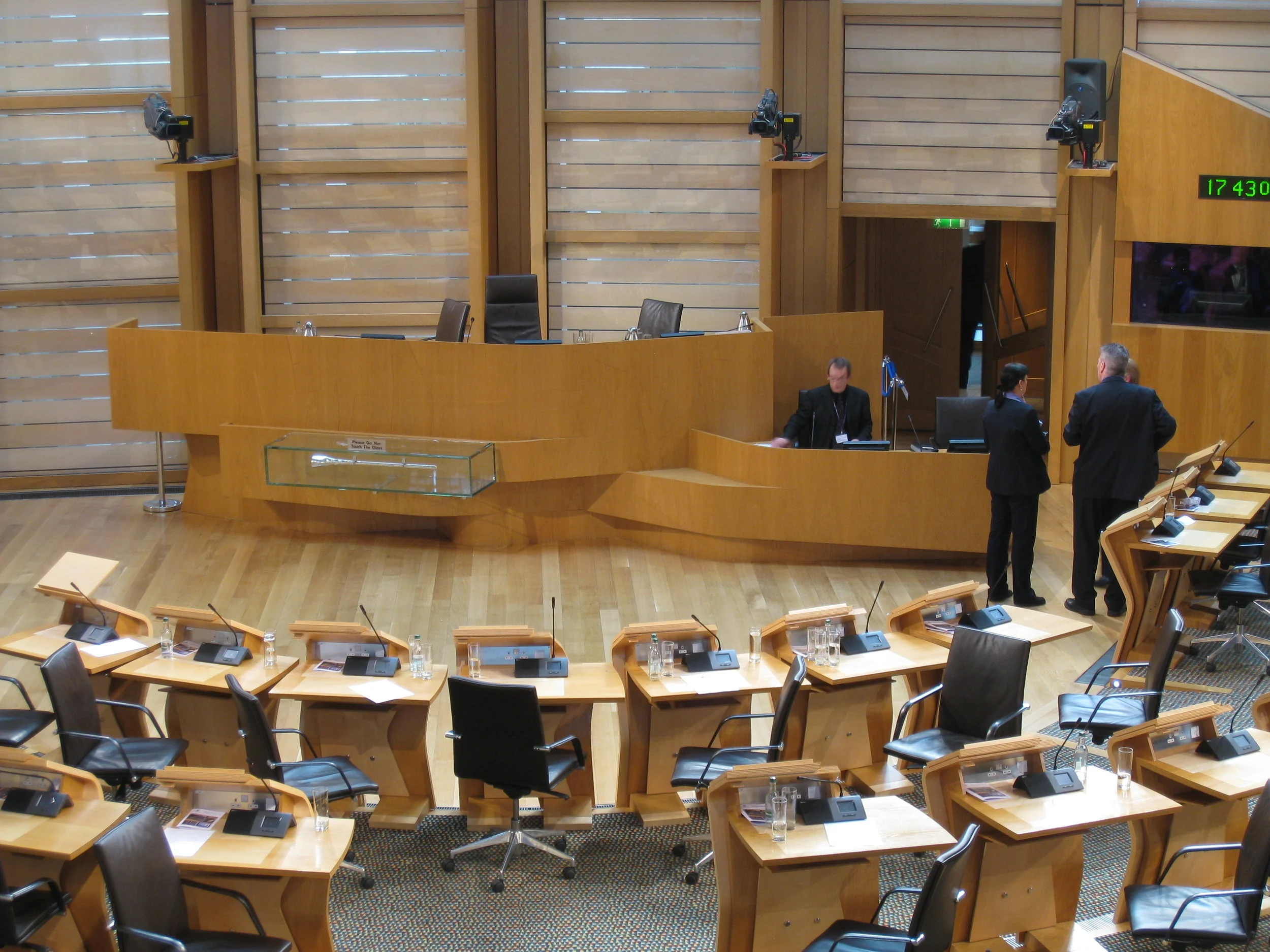  Edinburgh--Scottish Parliment Building--Debating Hall--Leader's Desk 