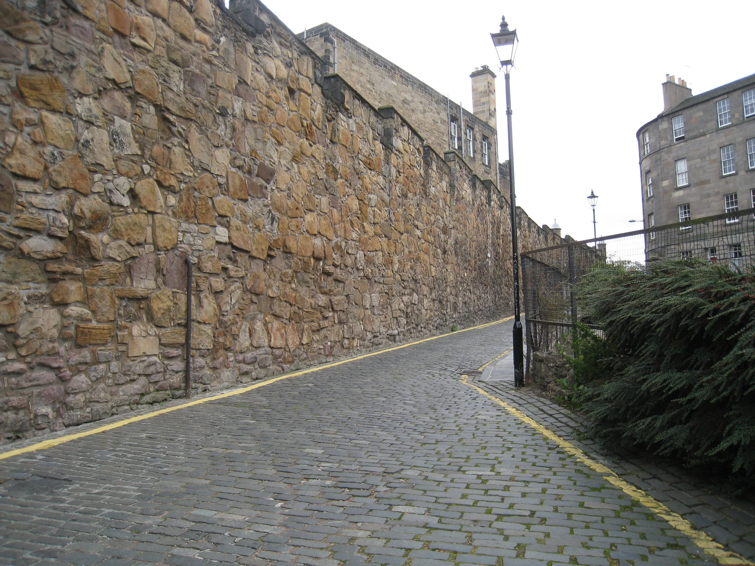  Edinburgh--Old wall near apartment 