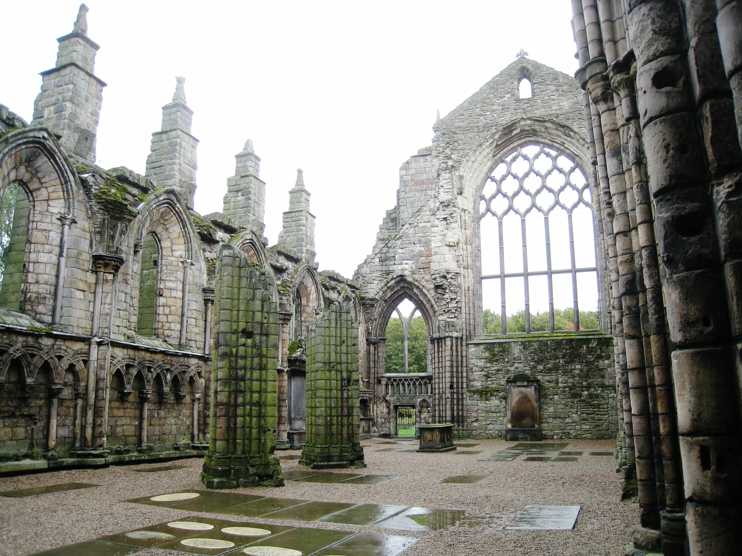  Edinburgh--Holyrood, Chapel Ruins 