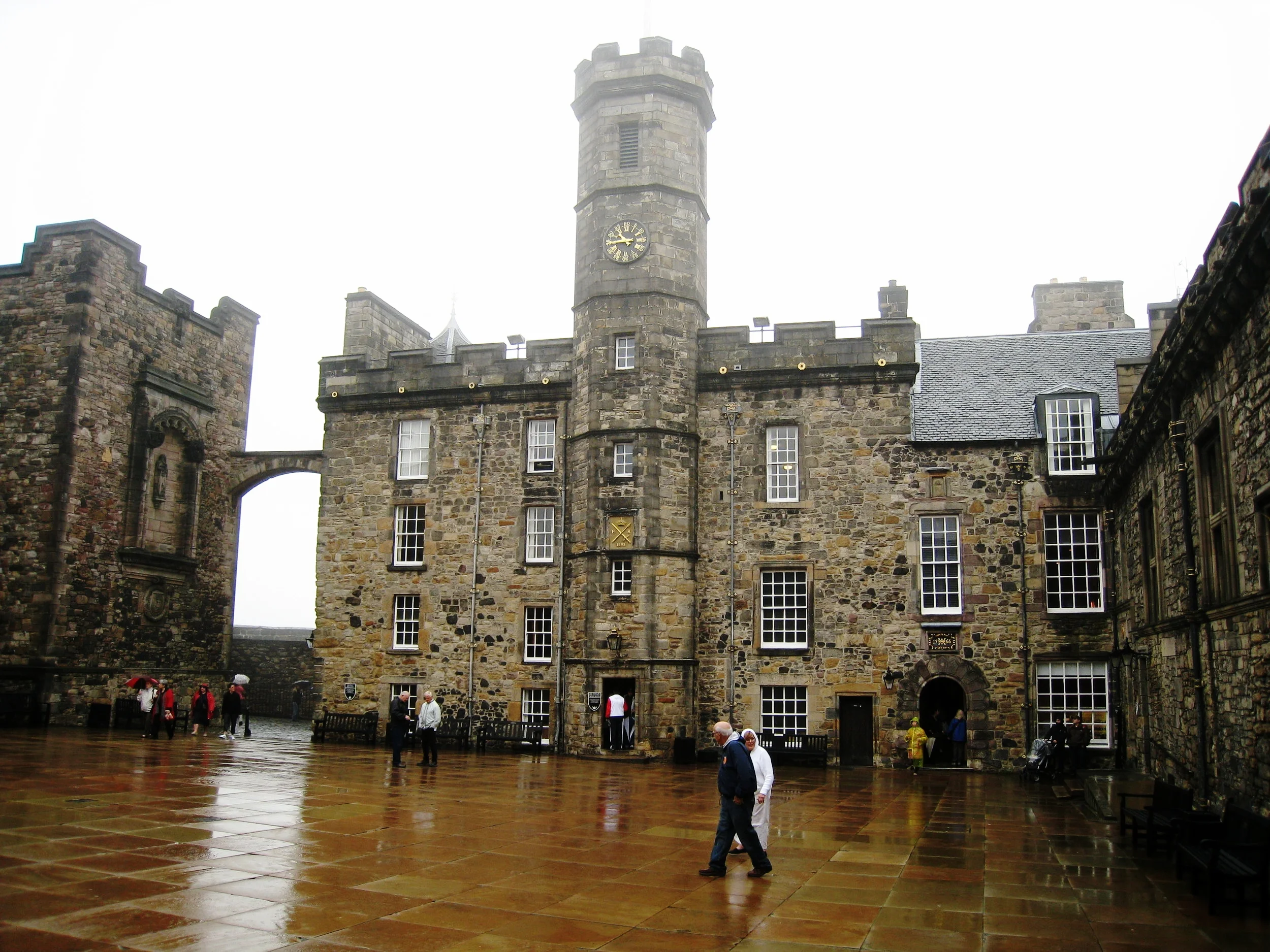  Edinburgh--Castle--Crown Jewels 