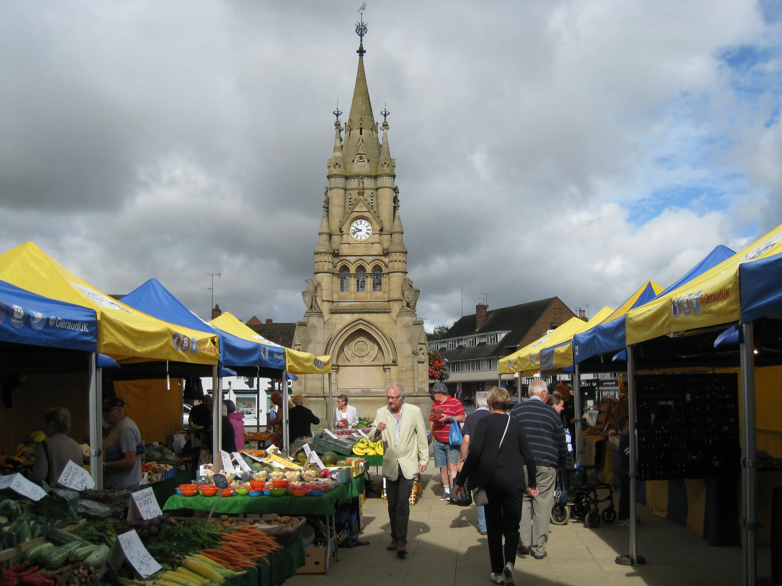  Stratford-upon-Avon--Market Square 