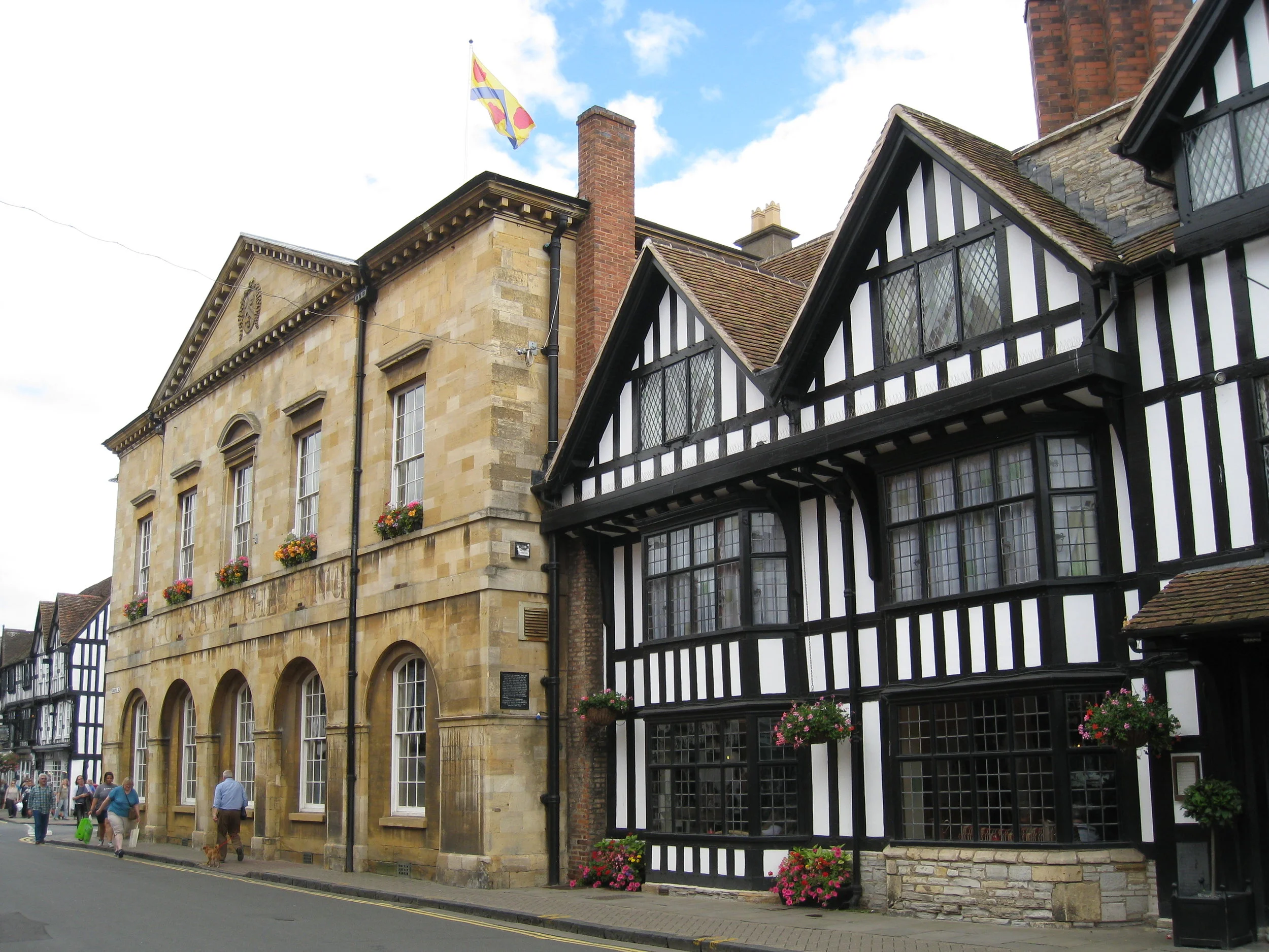  Stratford-upon-Avon-Town Hall 
