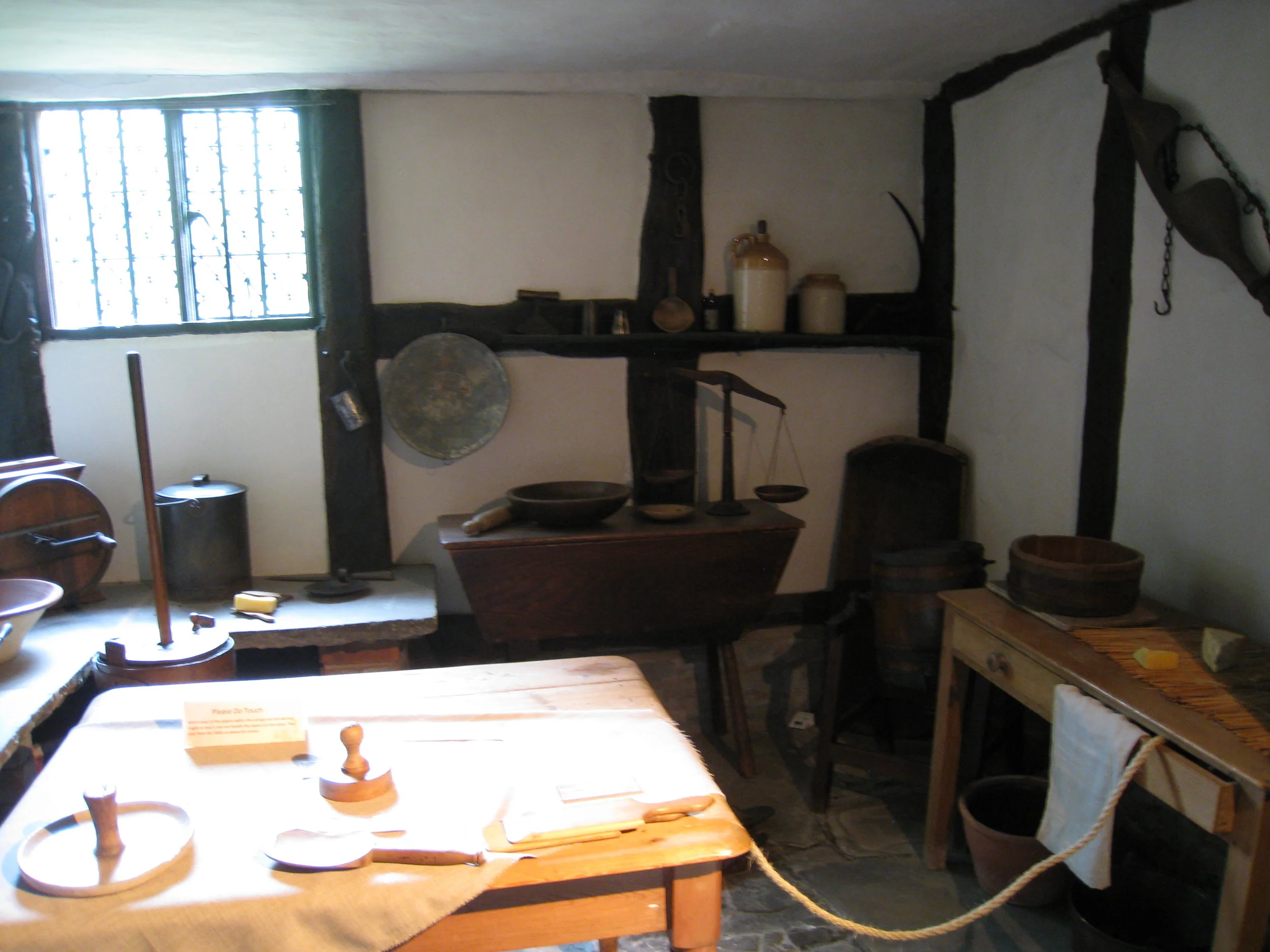  Stratford-upon-Avon--Anne Hathaway's House 