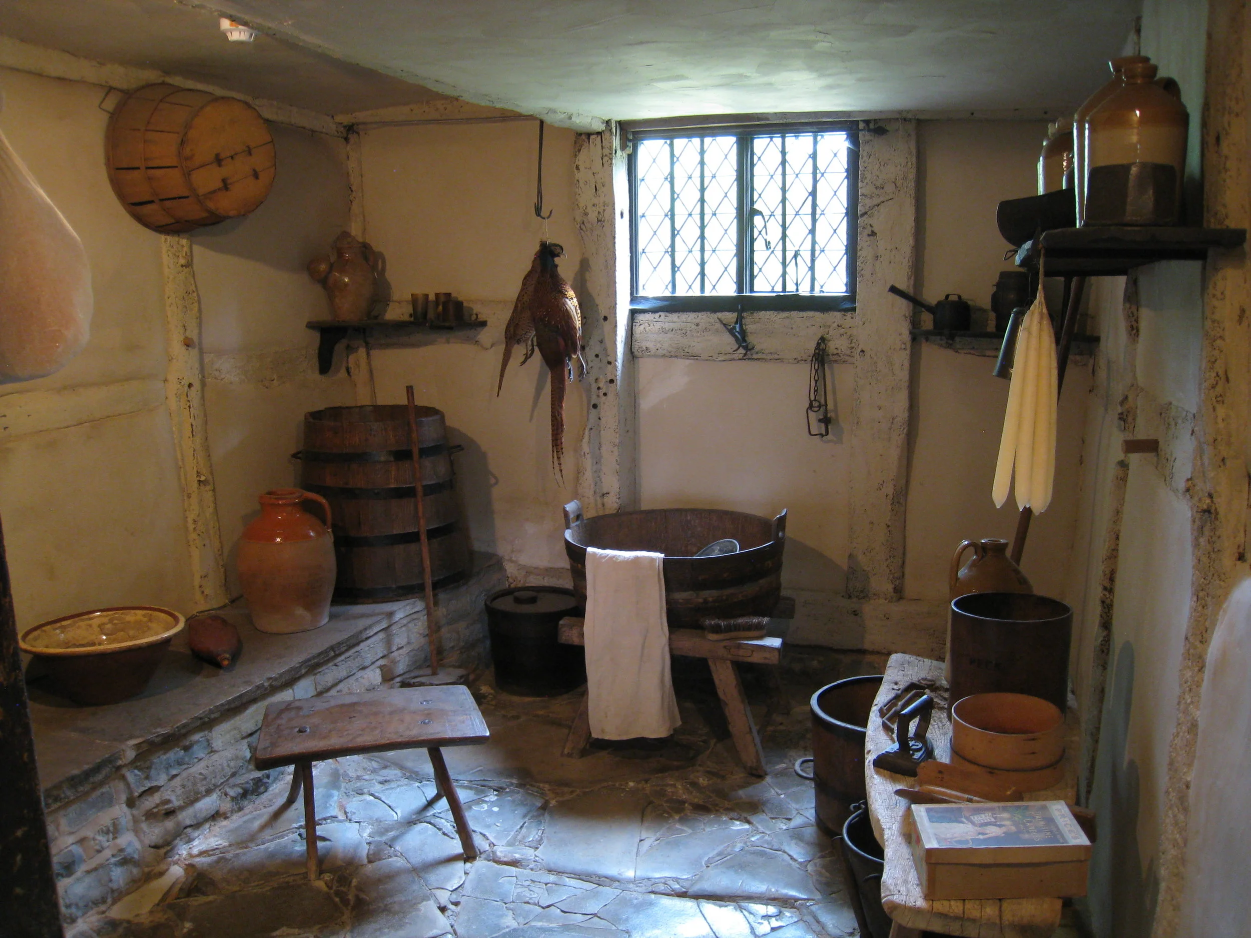  Stratford-upon-Avon--Anne Hathaway's House 