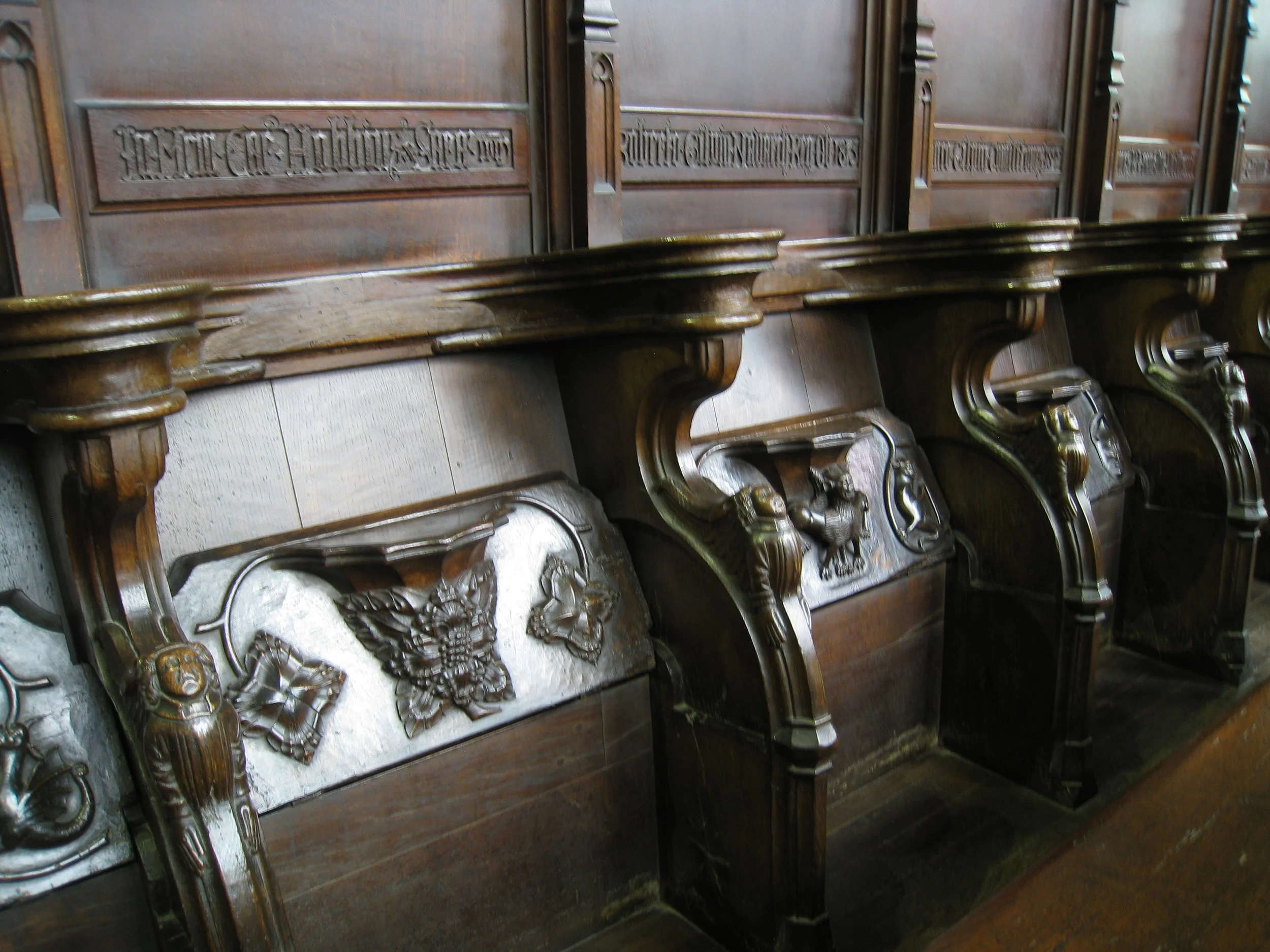  Stratford-upon-Avon--Shakespeare Birthday Trust--Trinity Church--Shakespeare's Gravesite--Miseriacords 