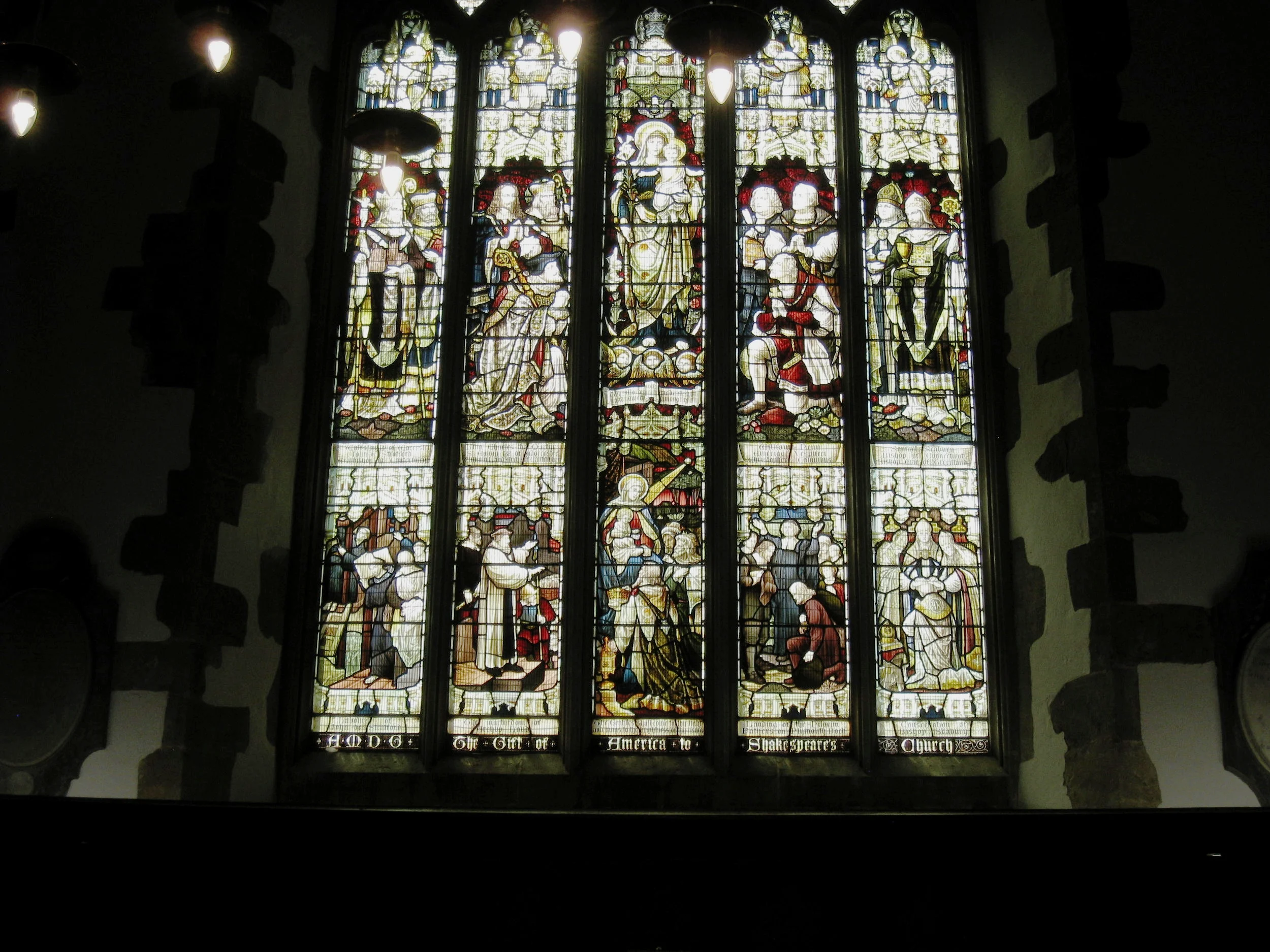  Stratford-upon-Avon--Shakespeare Birthday Trust--Trinity Church--Shakespeare's Gravesite--The American Window 