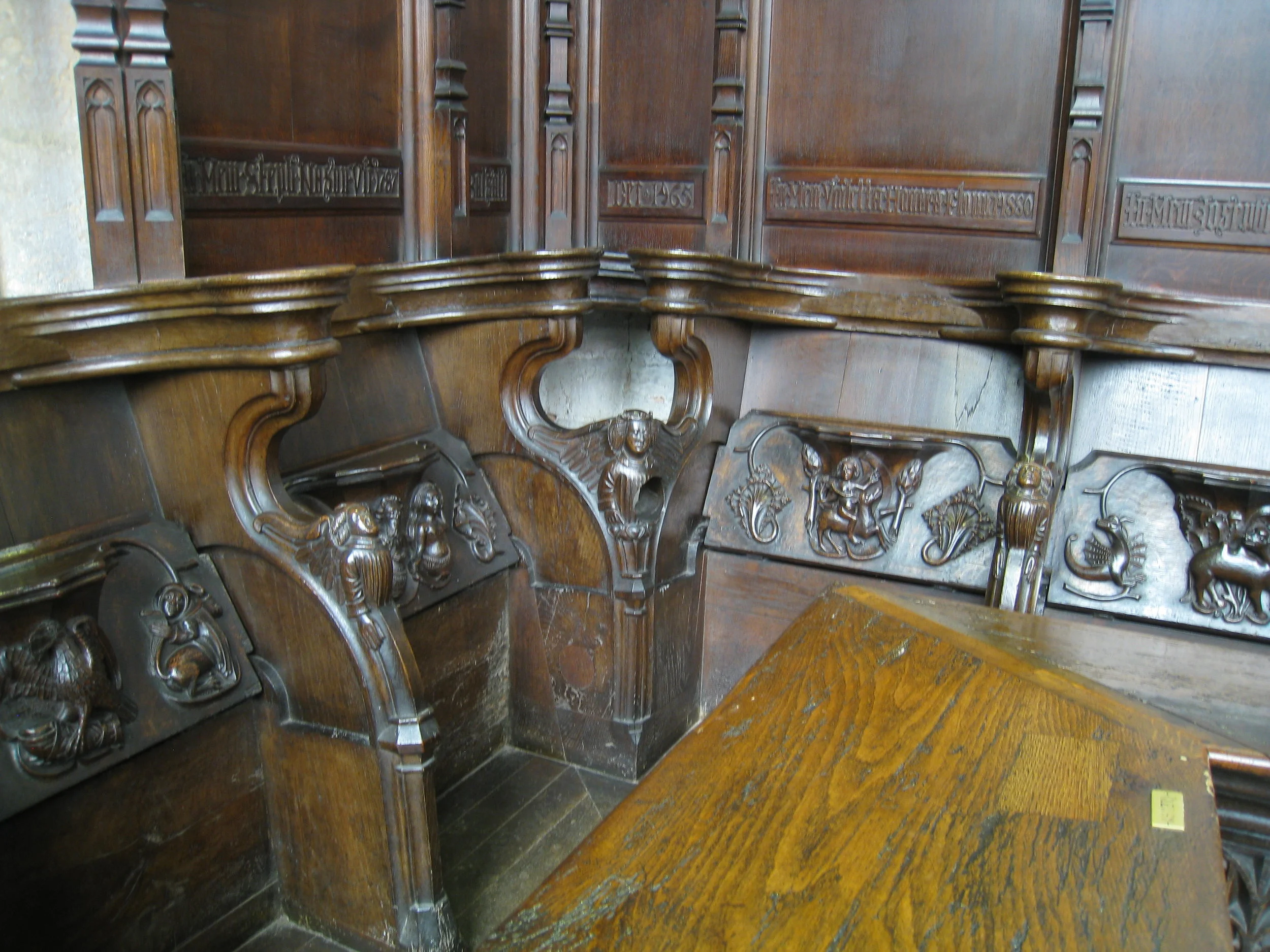  Stratford-upon-Avon--Shakespeare Birthday Trust--Trinity Church--Shakespeare's Gravesite--Miseriacords 