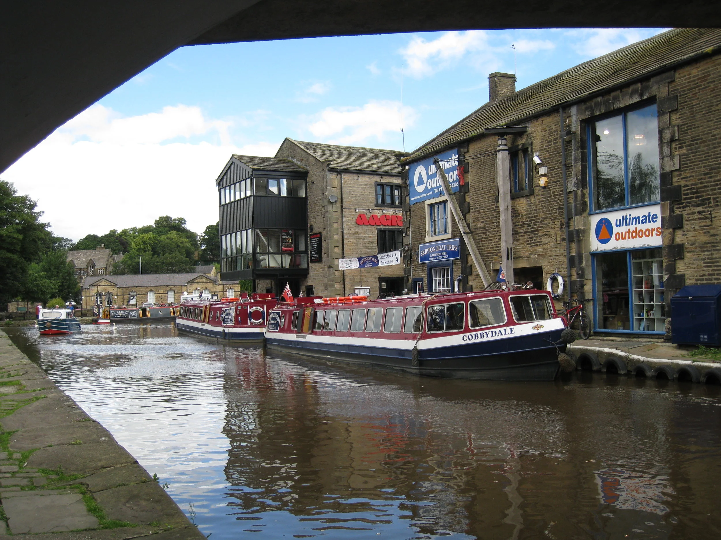 Skipton--Canal 