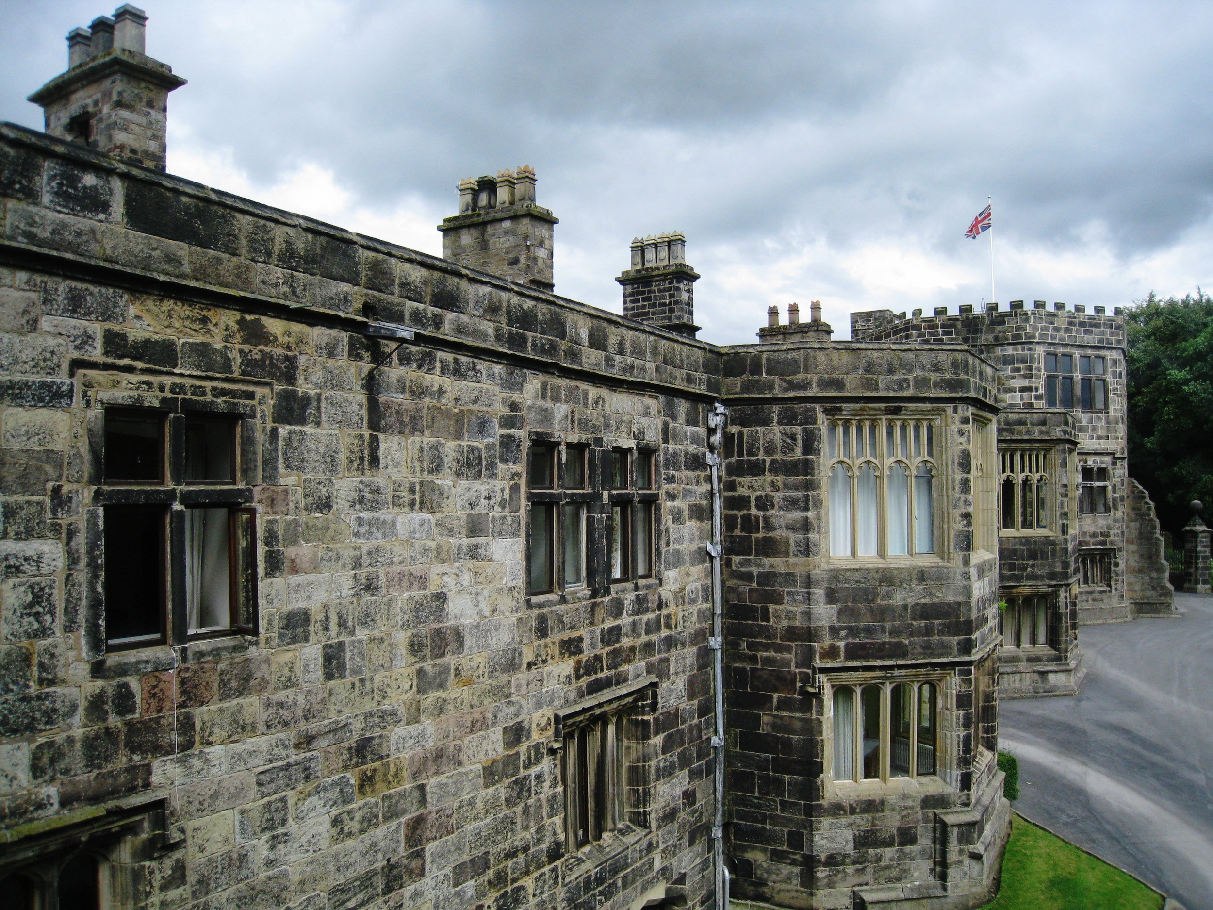  Skipton--Skipton Castle--Tudor section 
