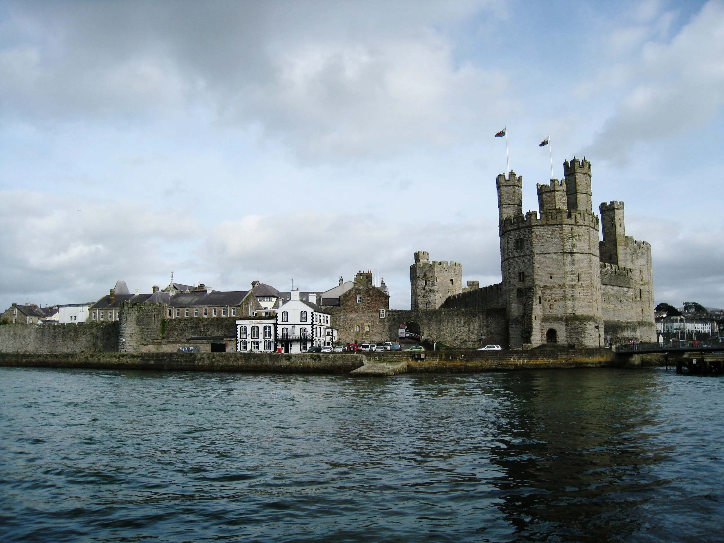  Caernarvon--Castle and town walls 
