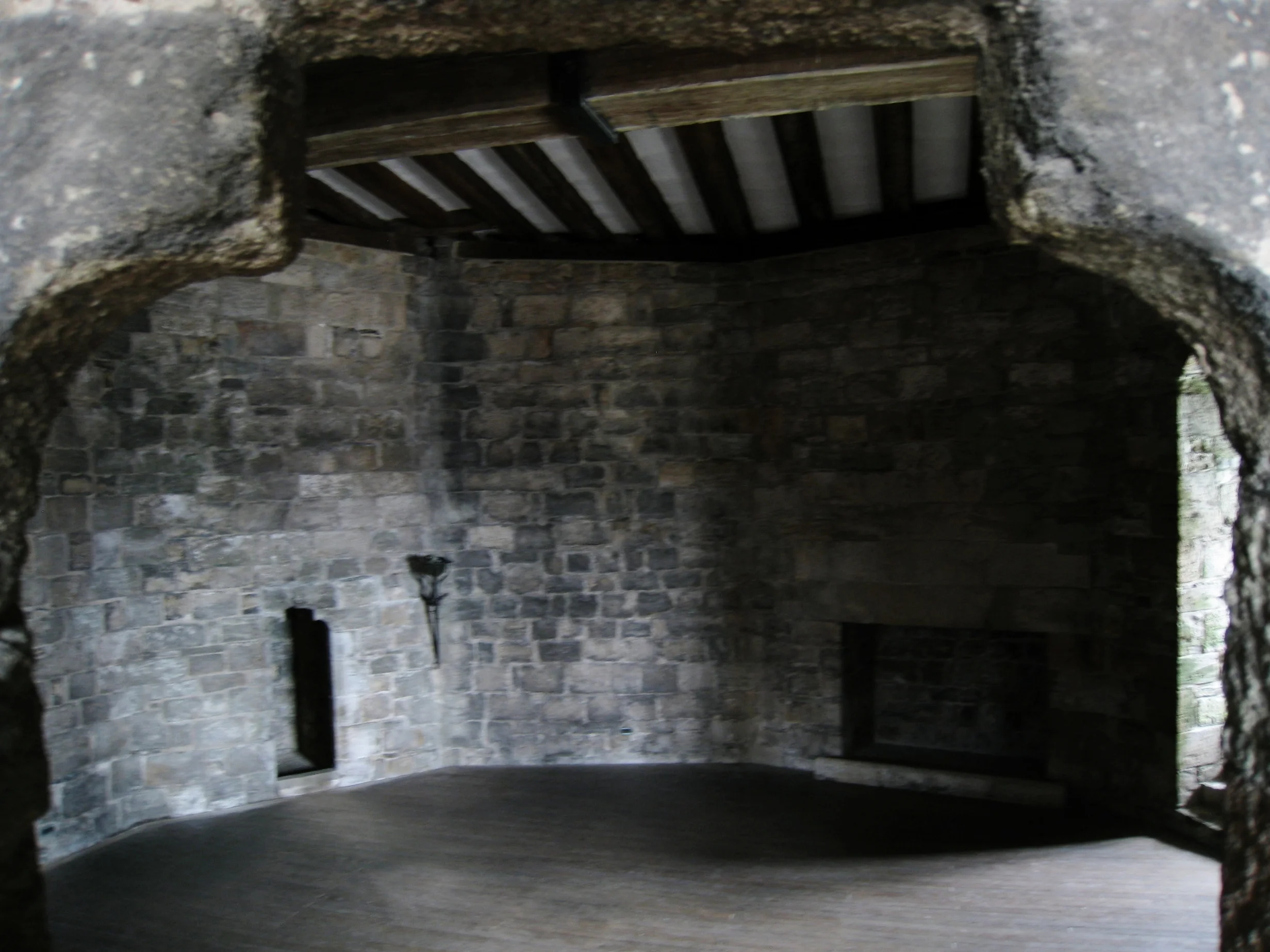  Caernarvon--Castle interior--King's Room 