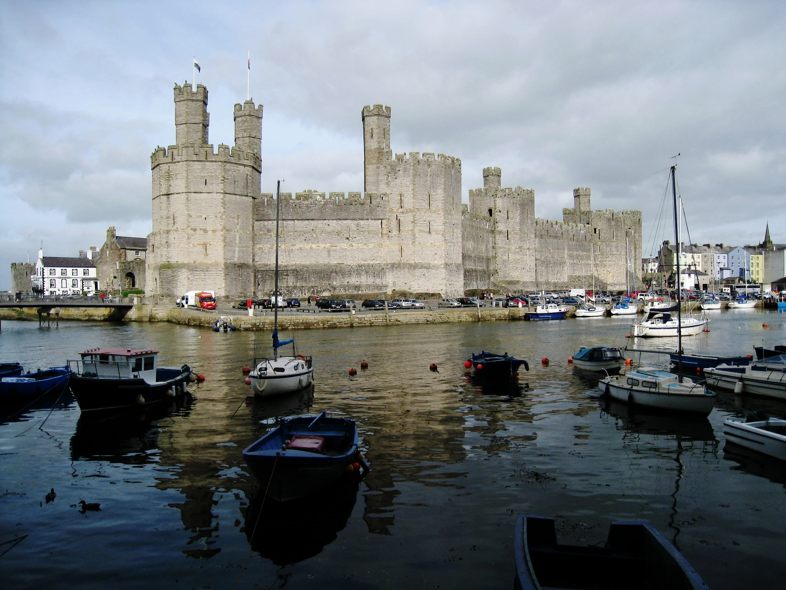 Caernarvon--Castle 