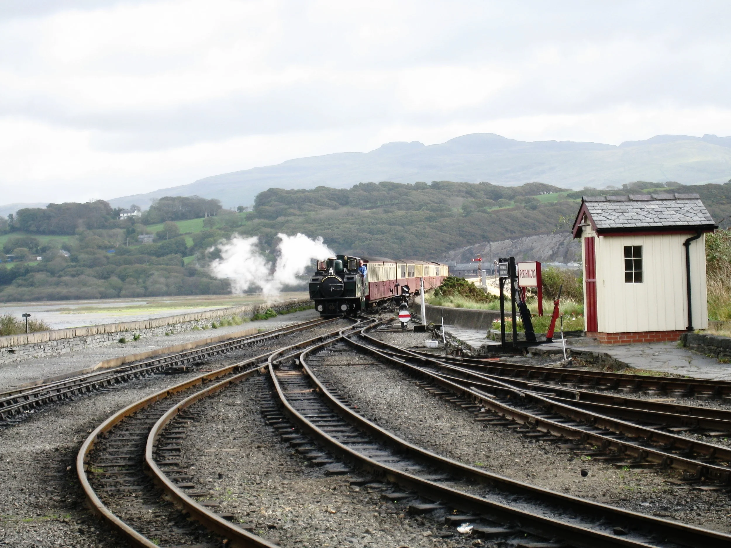  Wales--Porthmadog--Ffestinior Steam train arriving 