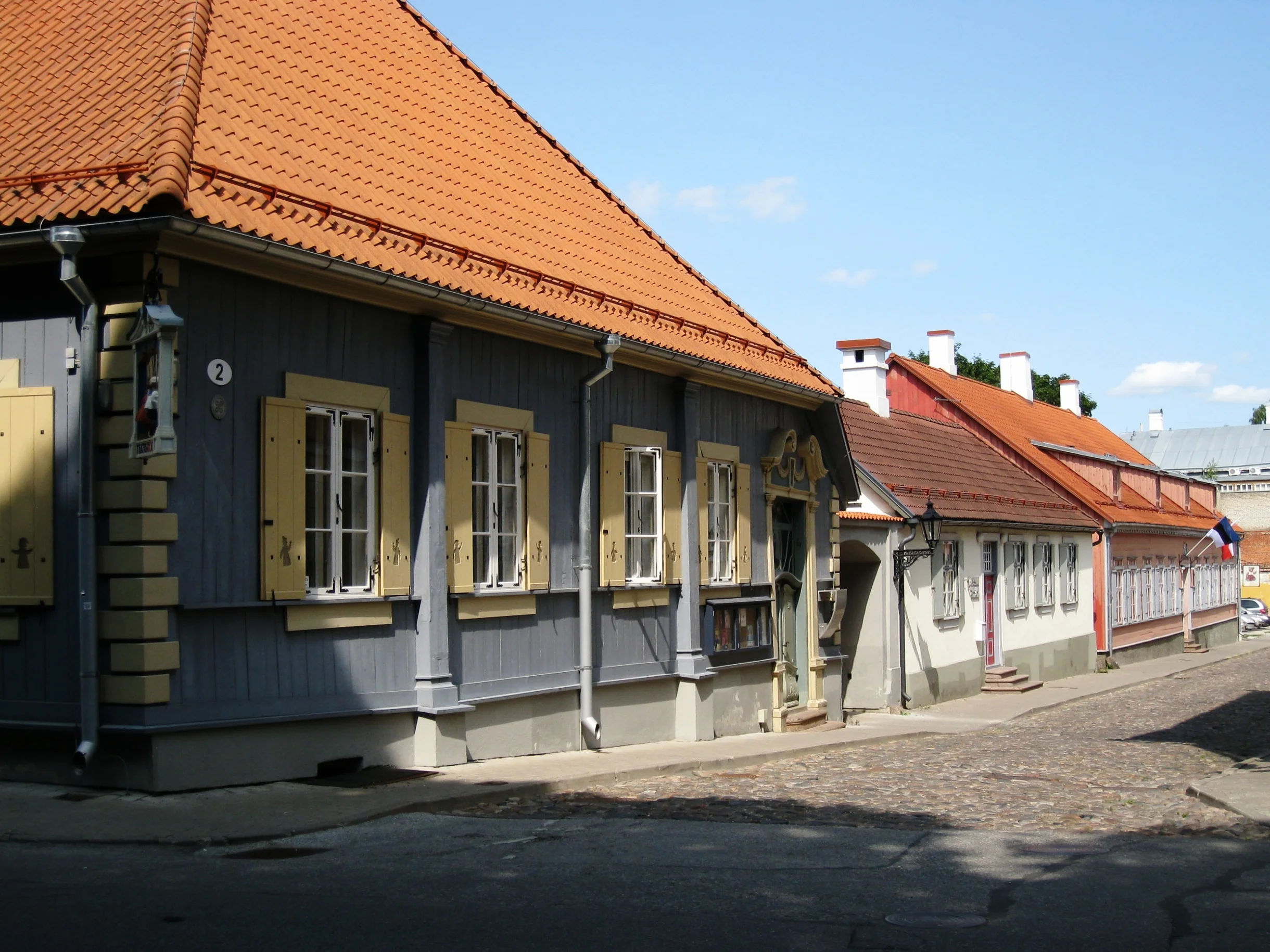  Tartu--Jakobi and Lutsu Streets 