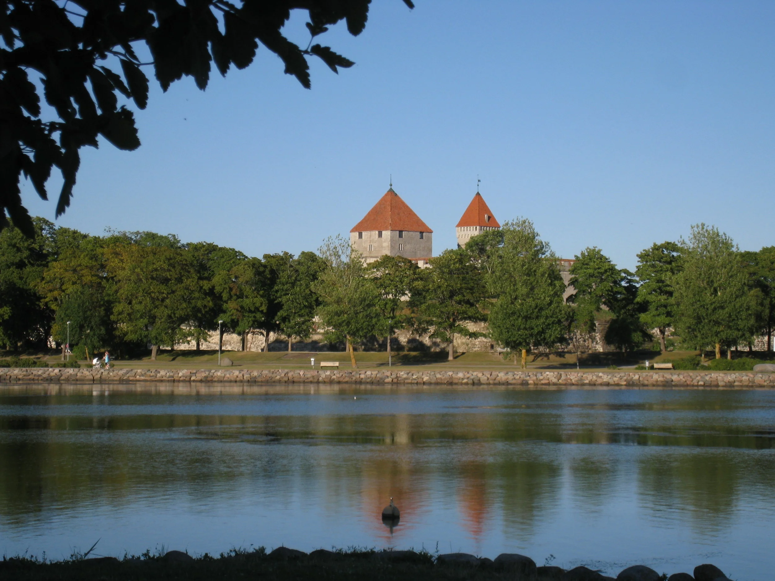  aaremaa--Kuressaare--Yacht Basin, looking back towards Fortres 