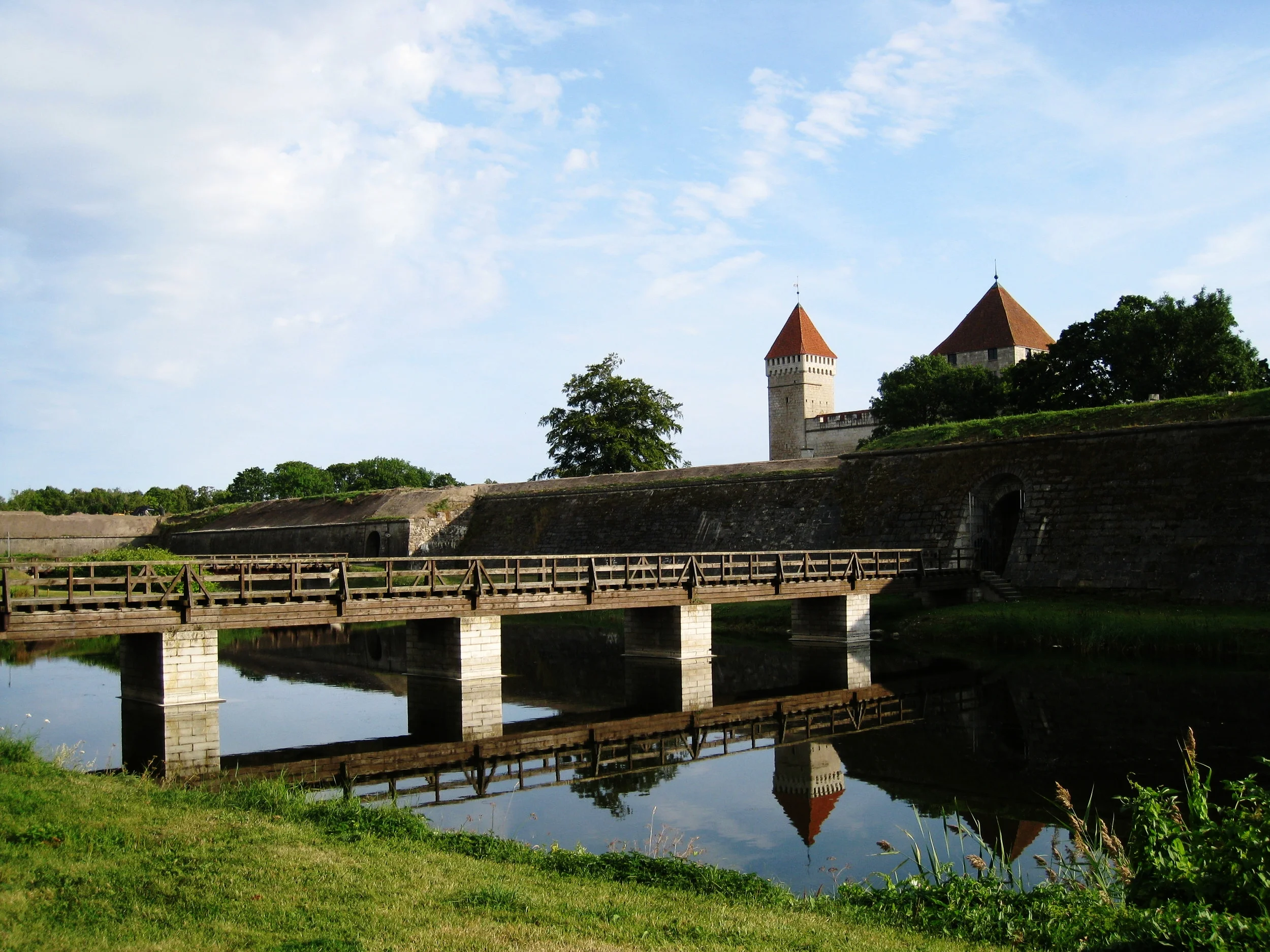  Saaremaa--Kuressaare--Moat and wall of the Fortress 