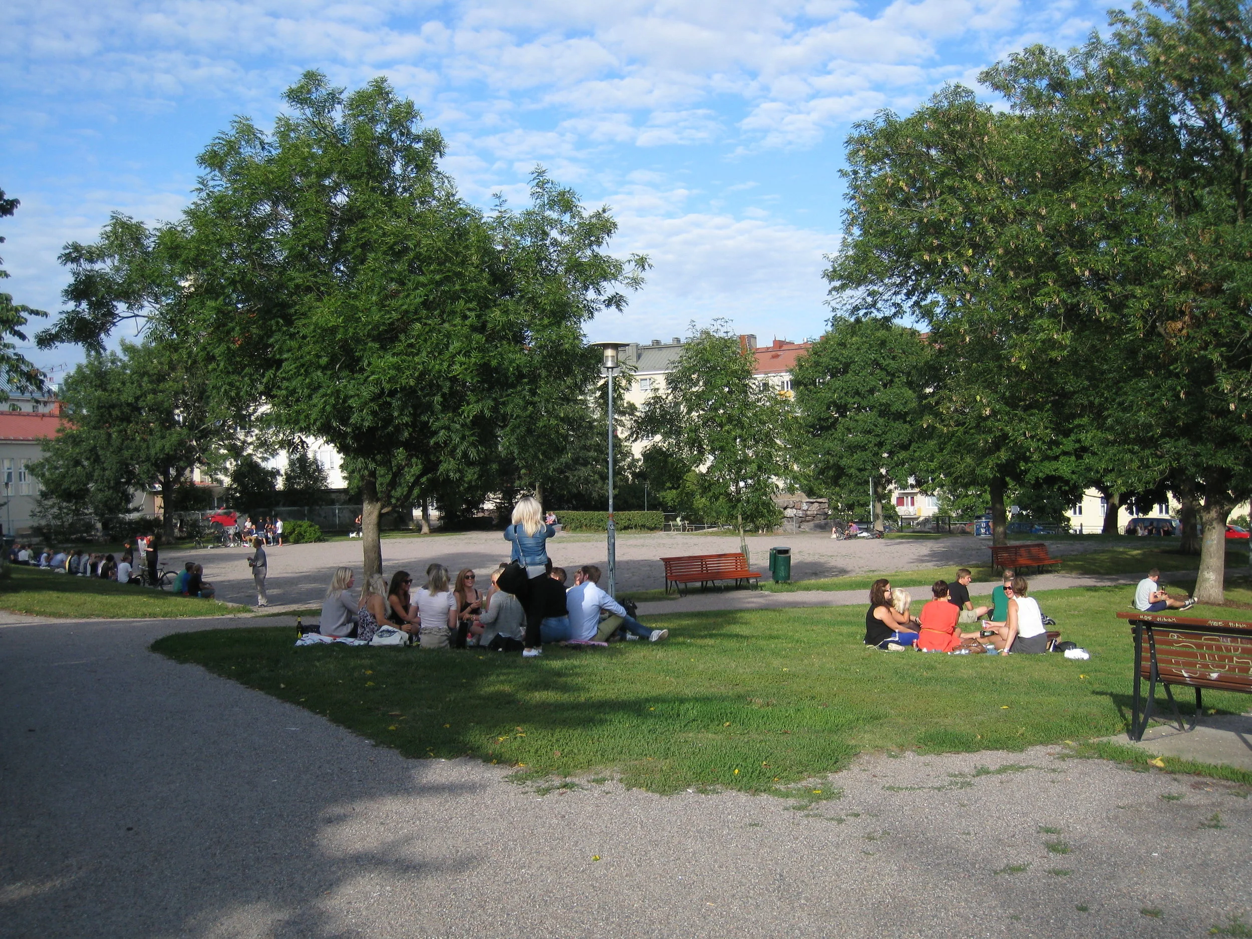  Helsinki--Kallio Park--Friday night public drinking 