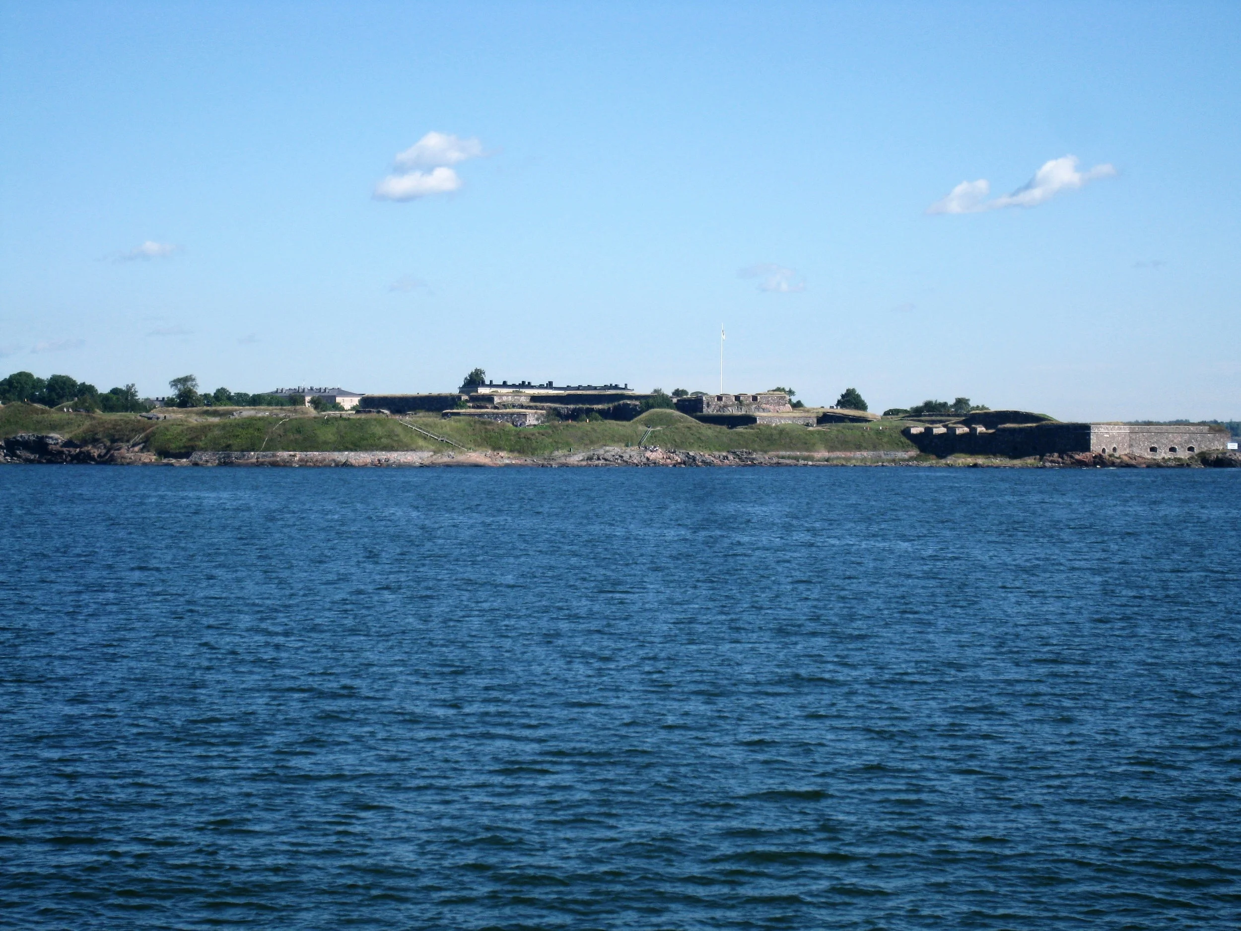  Helsinki--The harbor Fortress 