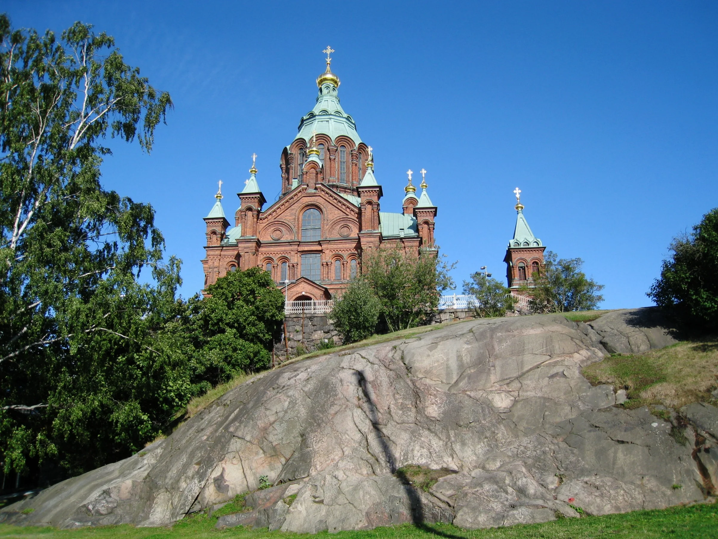  Helsinki--Uspenski Cathedral 