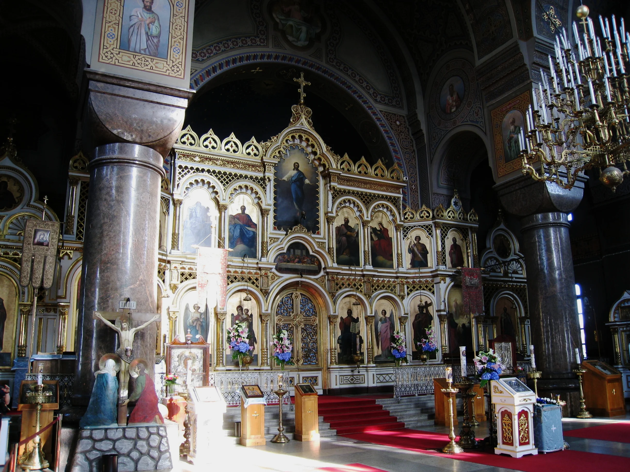  Helsinki--Uspenski Cathedral--Interior--Altar 
