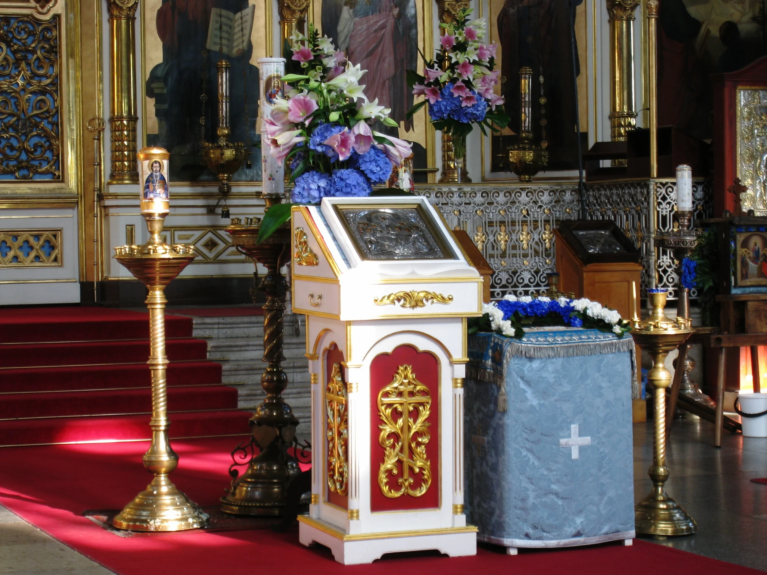  Helsinki--Uspenski Cathedral--Interior--Detail 