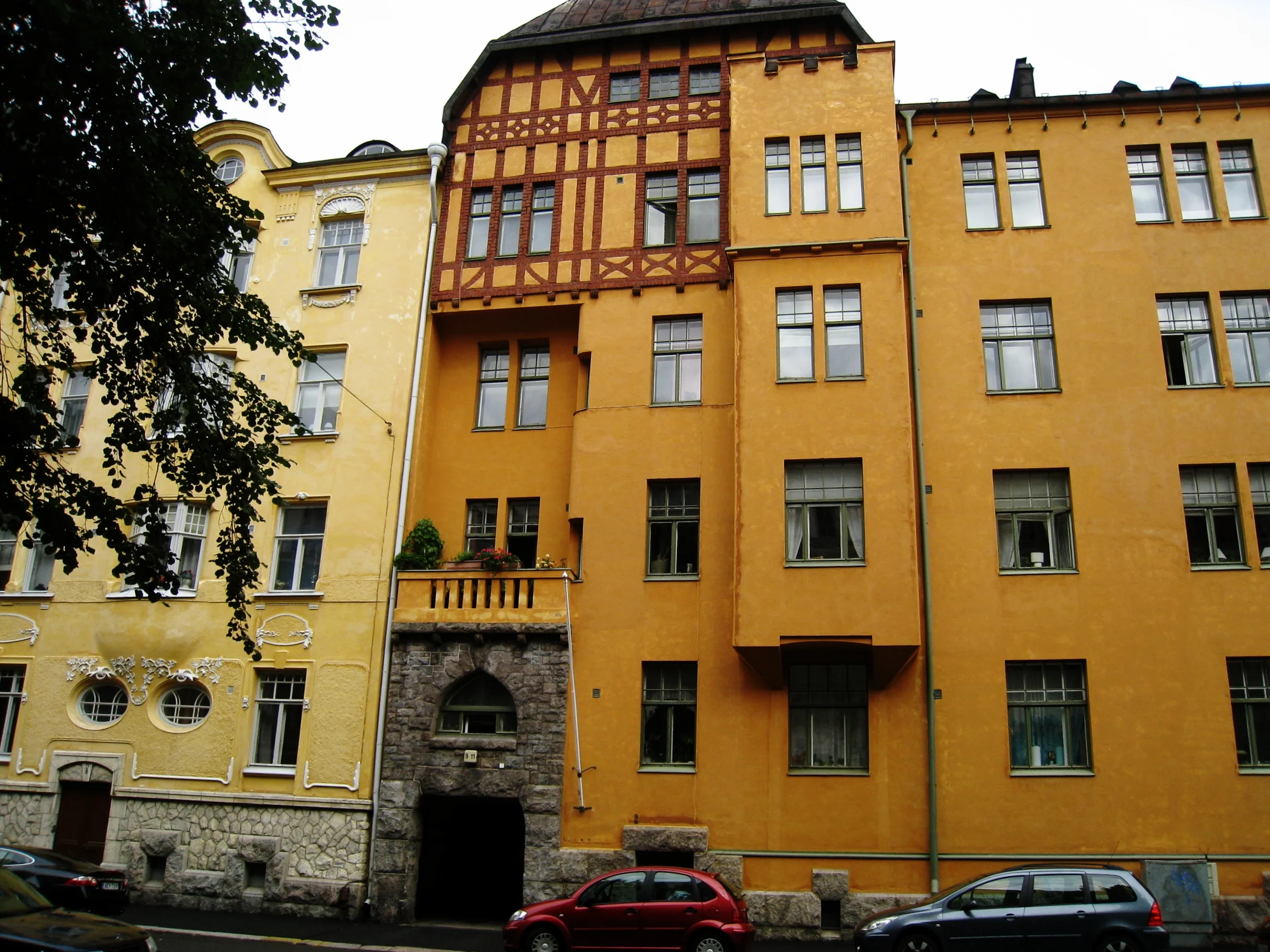  Helsinki--Katajanokka District--Art Deco buildings 
