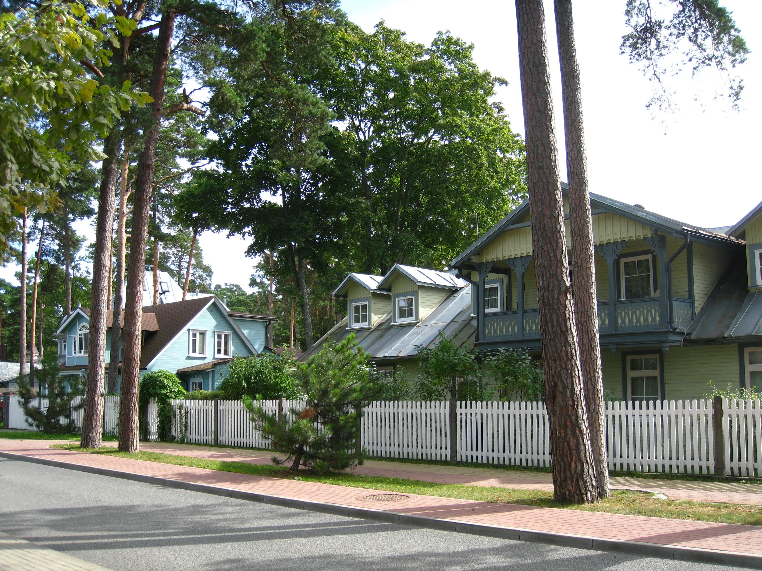  Majori--Jurmala--Houses in the village 