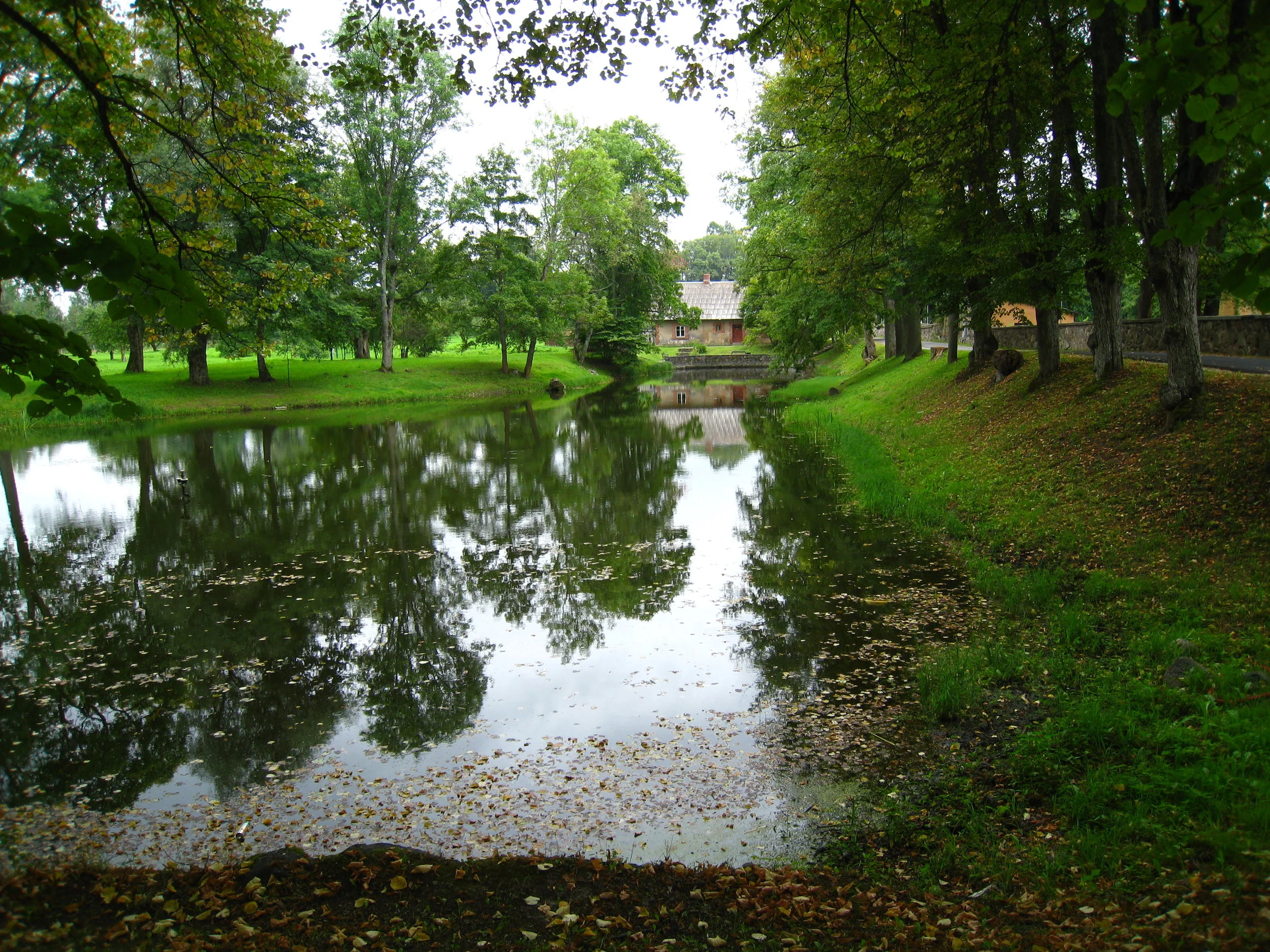  Sigulda (Vidzeme)--Sigulda Castle--The Grounds 