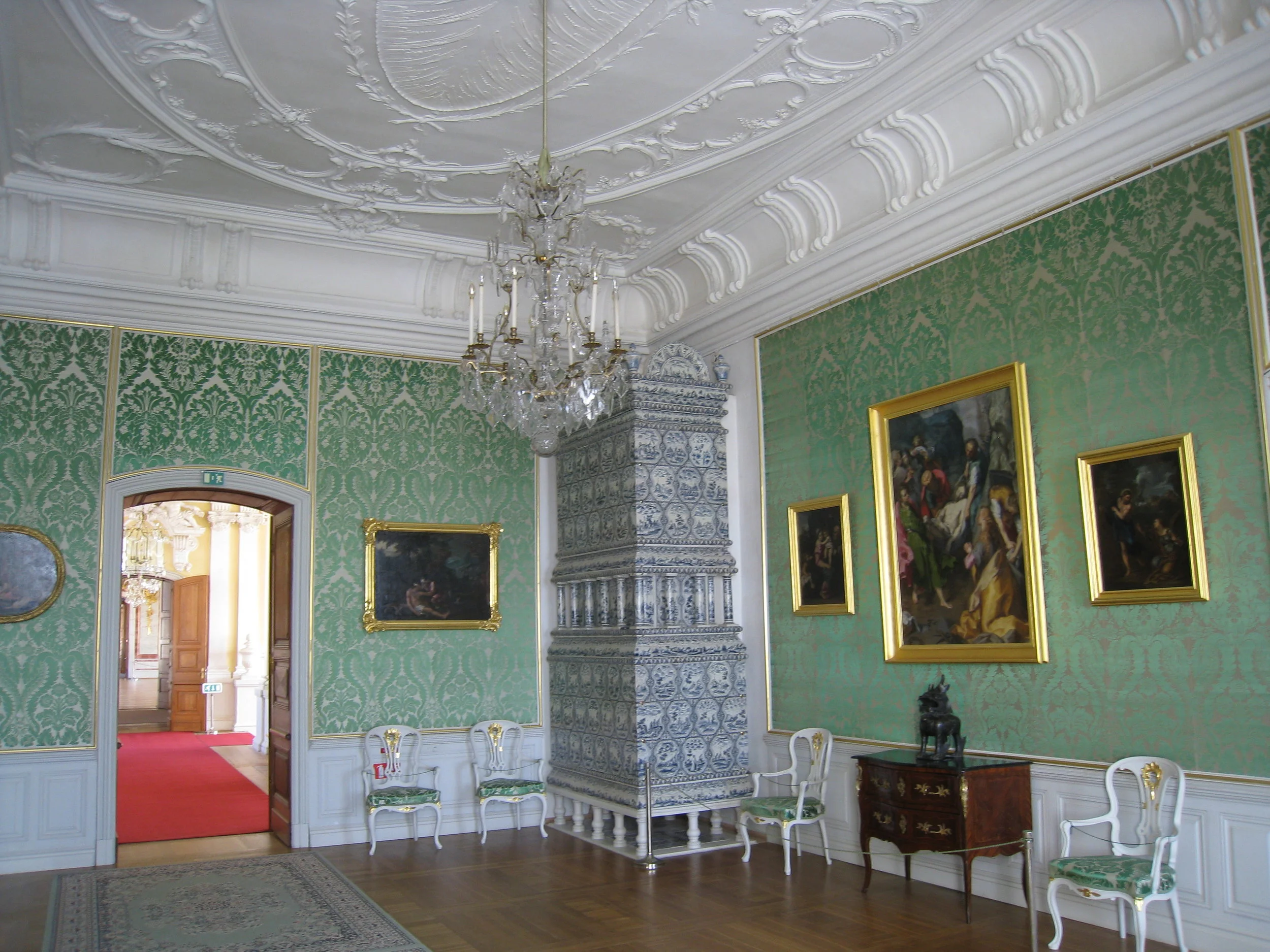  Rundale--Rundale House (Rastrelli) from 1700's--Green room 