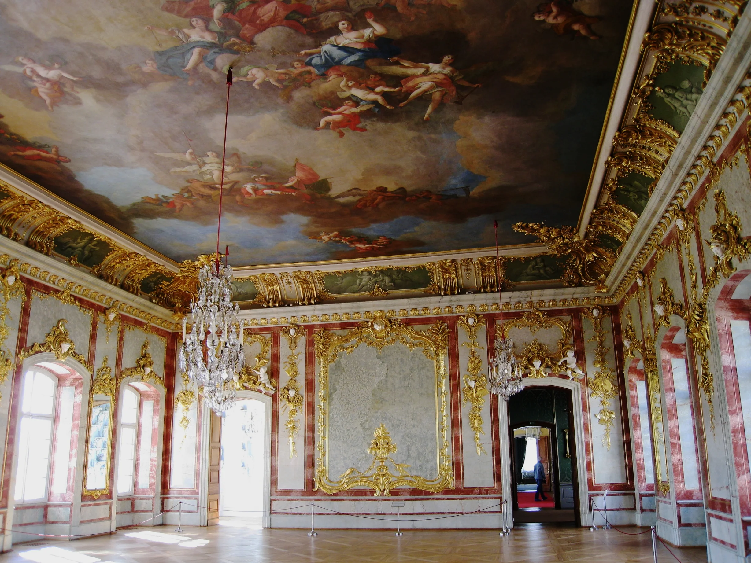  Rundale--Rundale House (Rastrelli) from 1700's--Golden Ballroom 