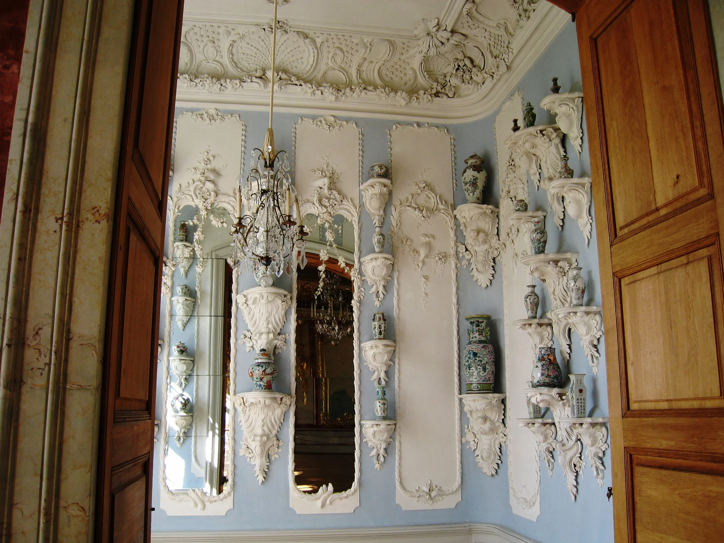  Rundale--Rundale House (Rastrelli) from 1700's--Golden Ballroom--China room detail 