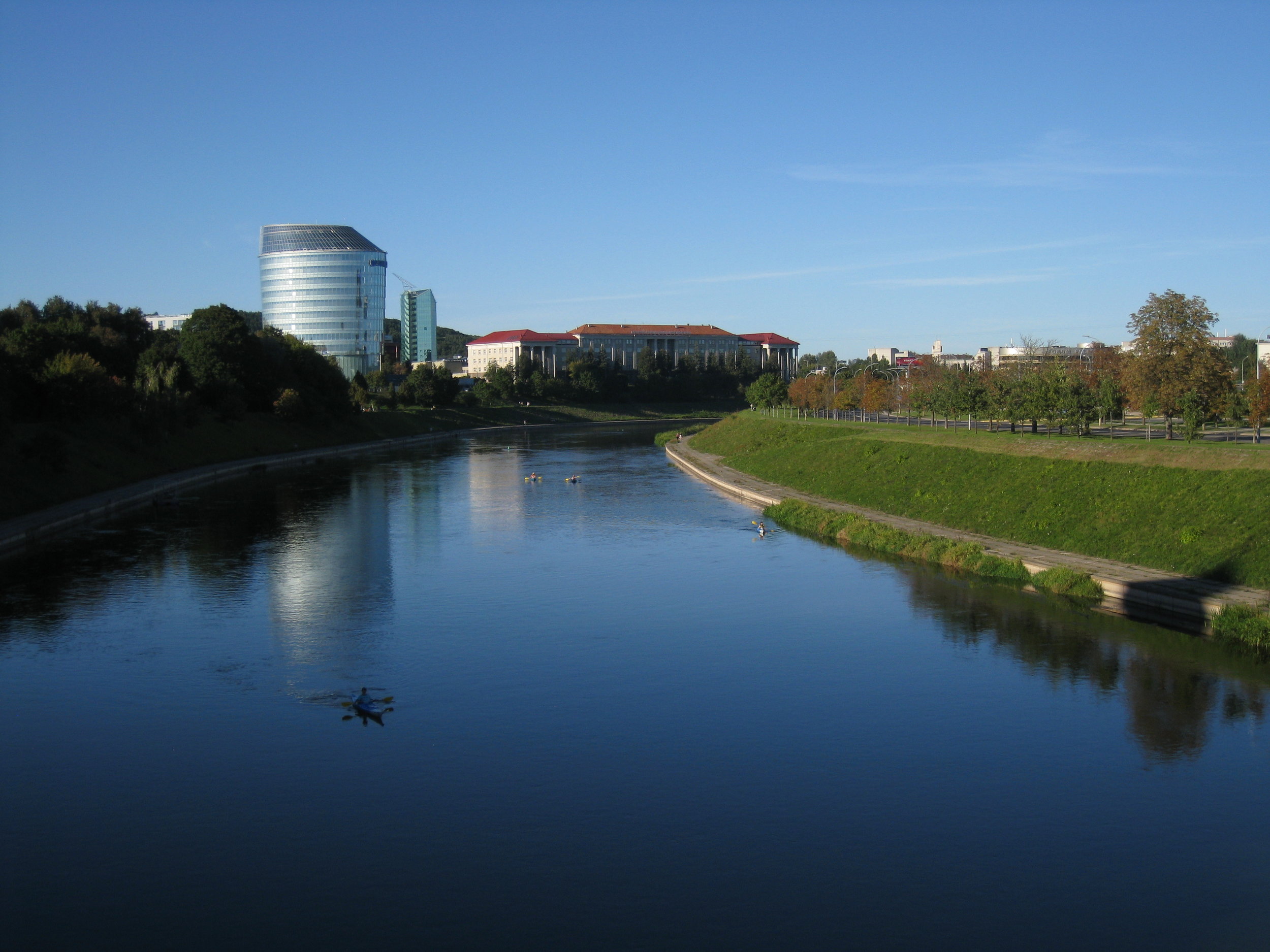  Vilnius--Old Town--Gedimino Prospeckt--Neris River 