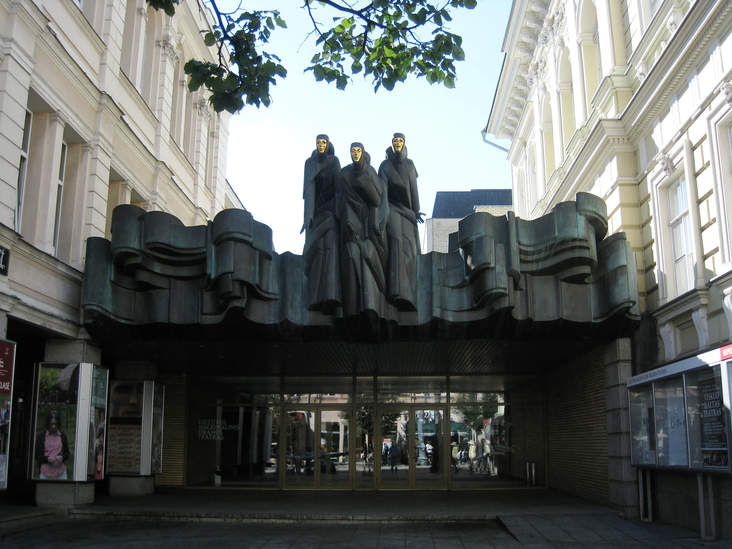 Vilnius--Old Town--Gedimino Prospekts--Main shopping street--National Theatre 