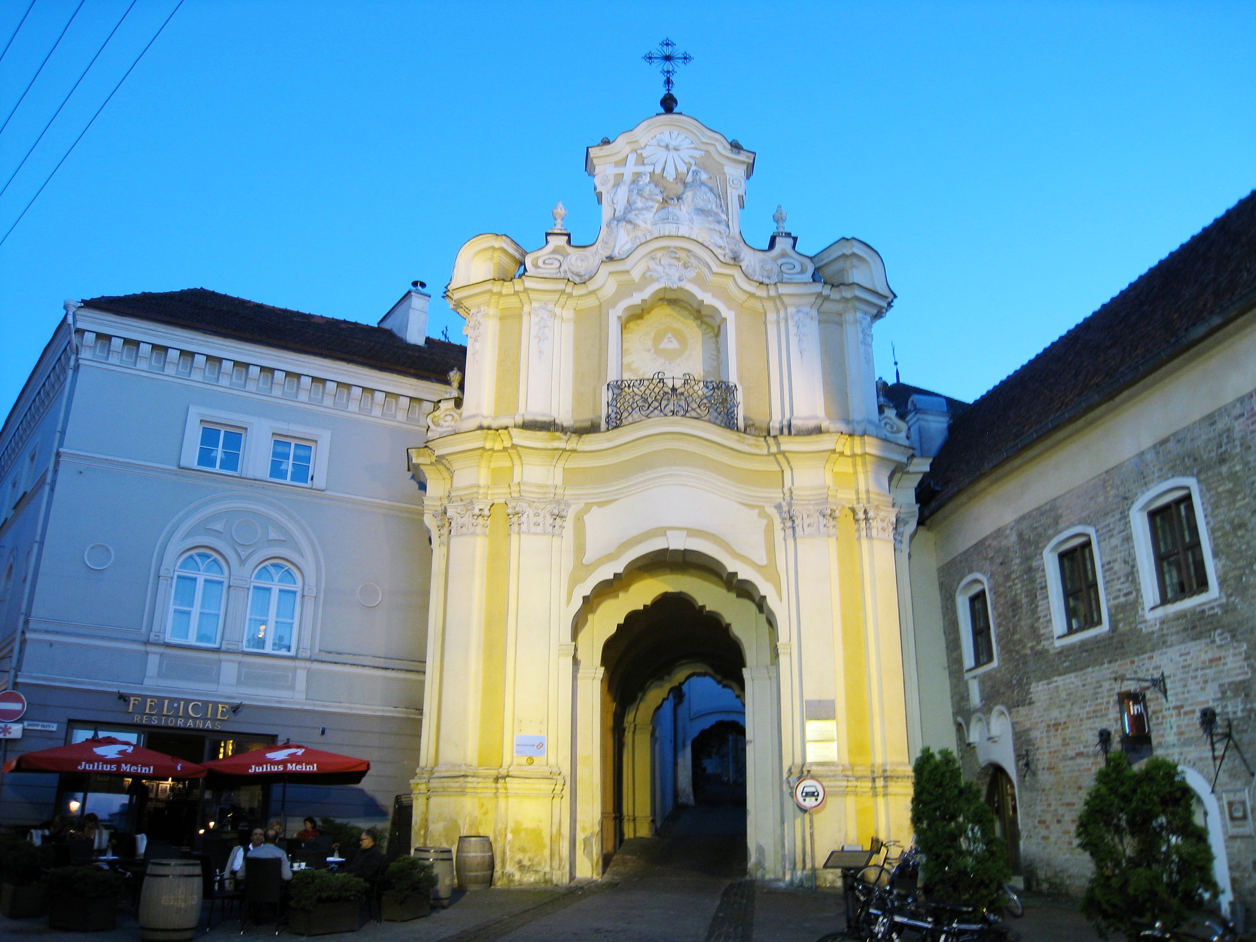  Vilnius--Old Town--Basilan Gate 