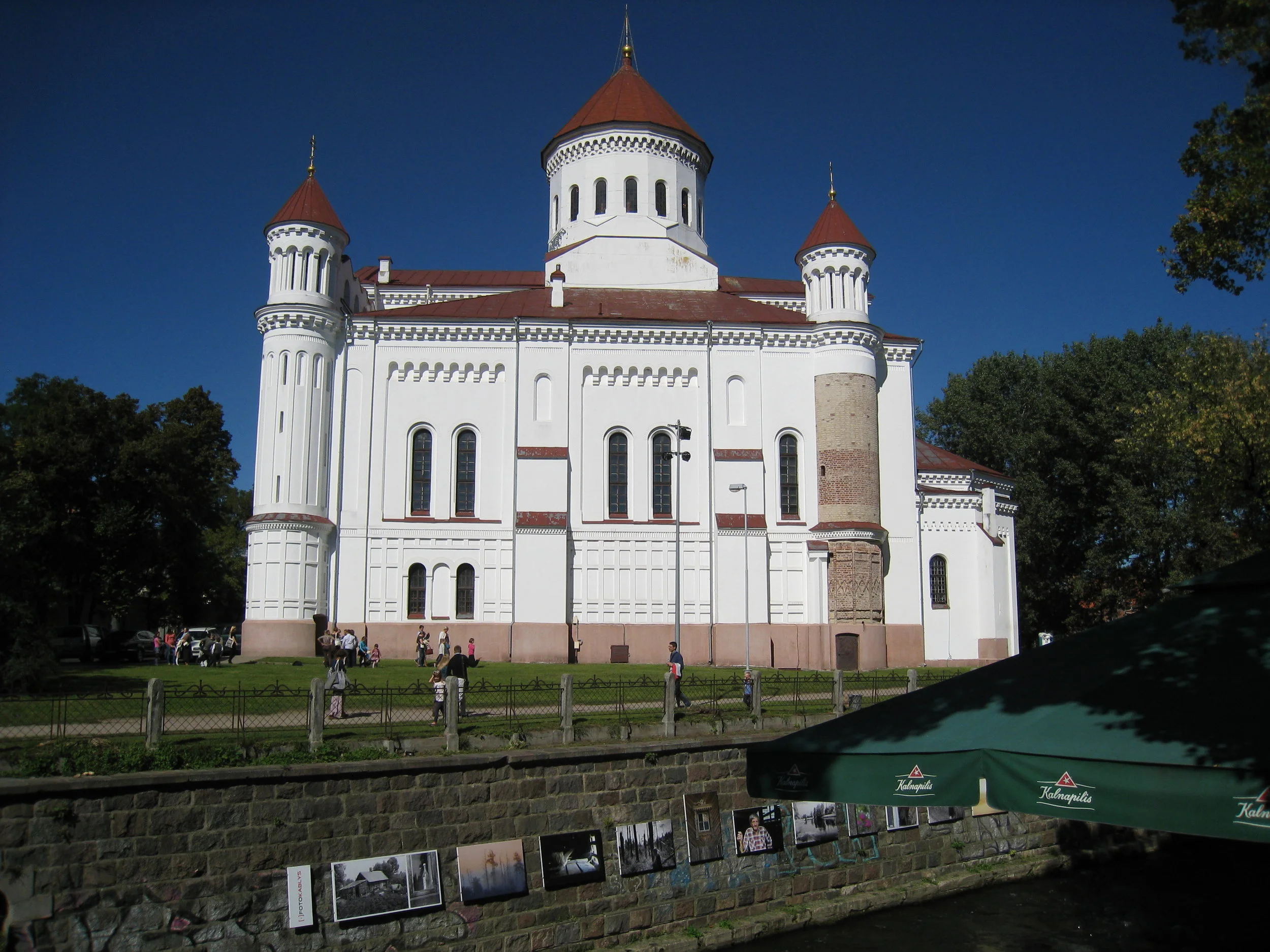  Vilnius--Old Town--Orthodox Church near Uzupis 