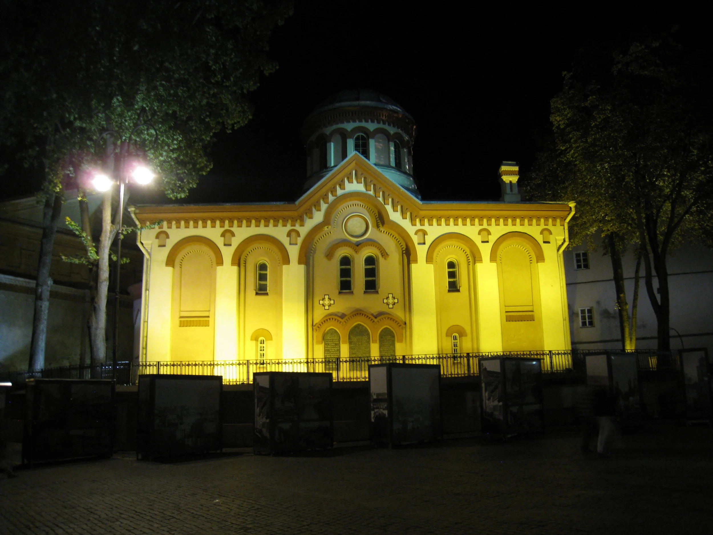  Vilnius--Old Town--St. Piatpyatnickaya Orthodox Church 