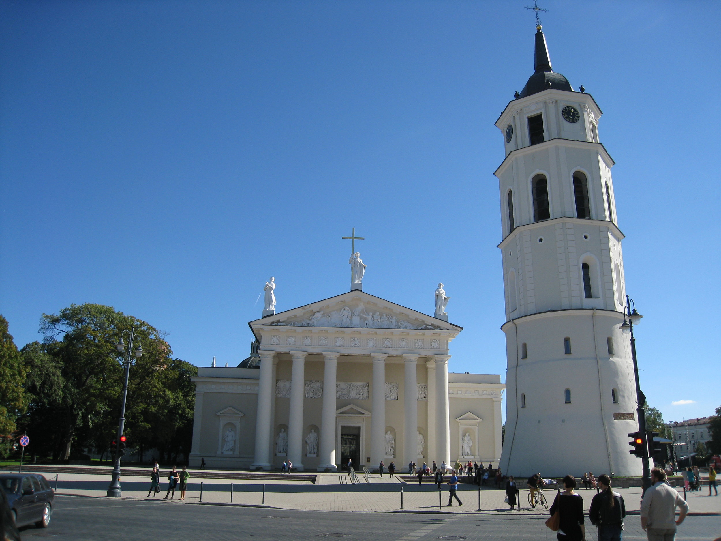  Vilnius--Old Town--Cathedral Square--Vilnius Cathedral and belfry (part of original Tower) 