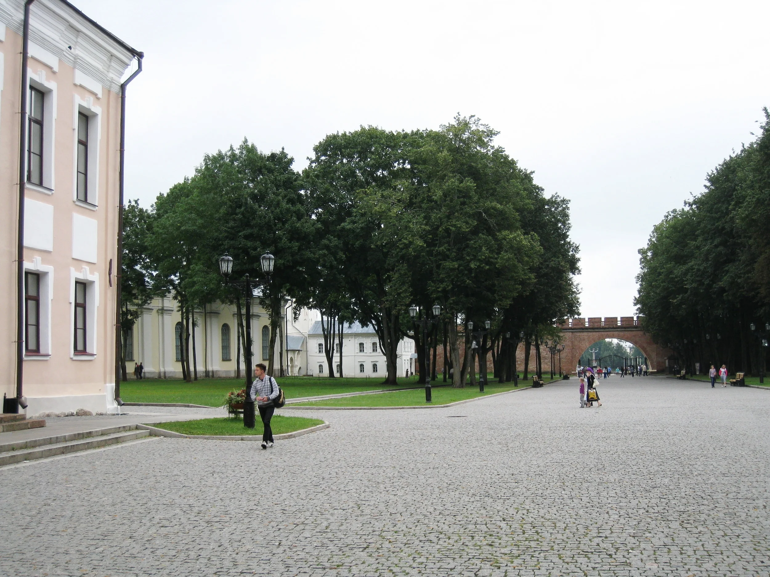  Novgorod--Inside Kremlin--Main road 