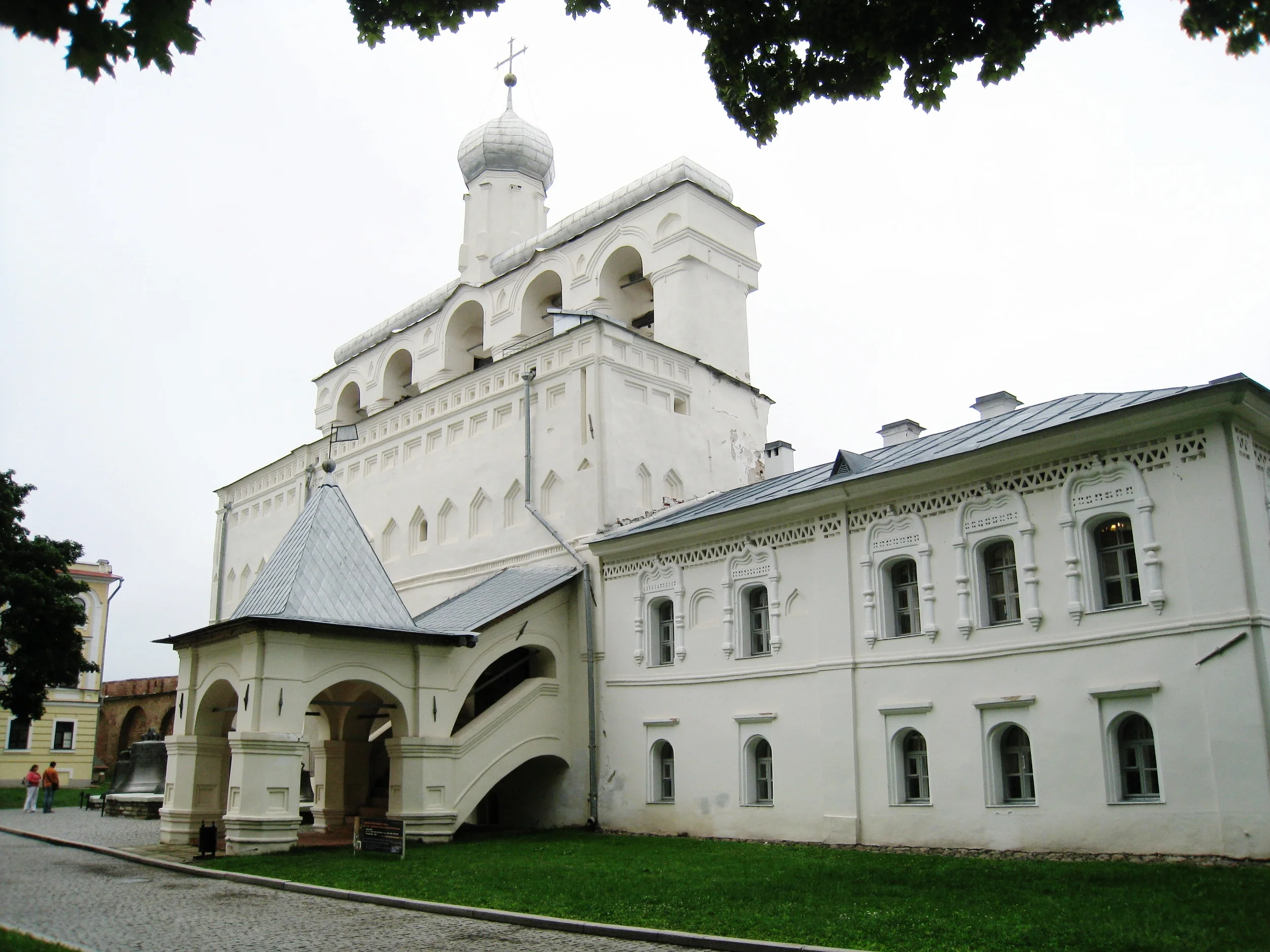  Novgorod--Inside kremlin--Bell Tower (belfry) 