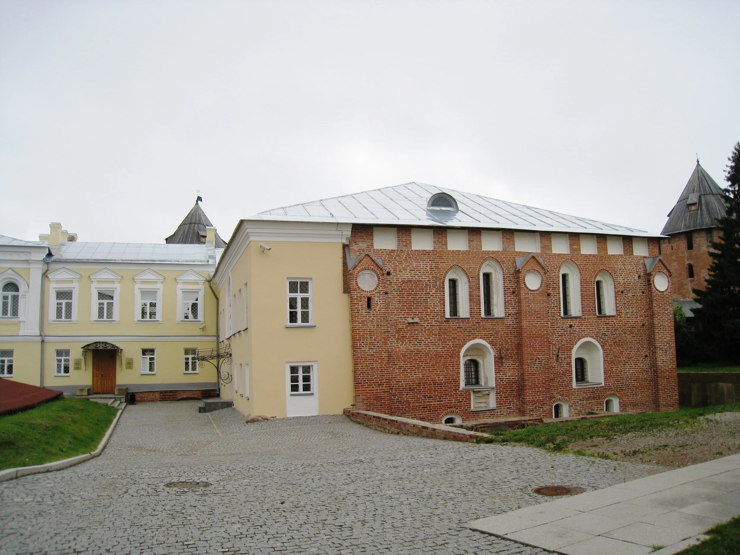  Novogorod--Inside kremlin--Oldest Building 