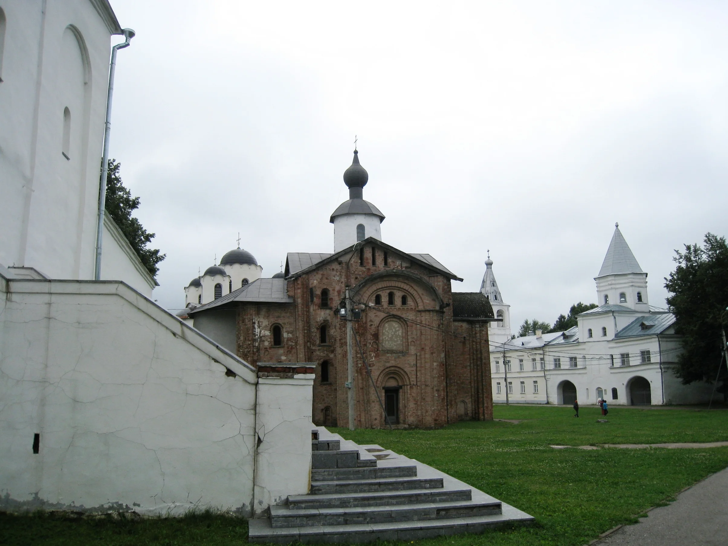  Novgorod--Cluster of Churches 