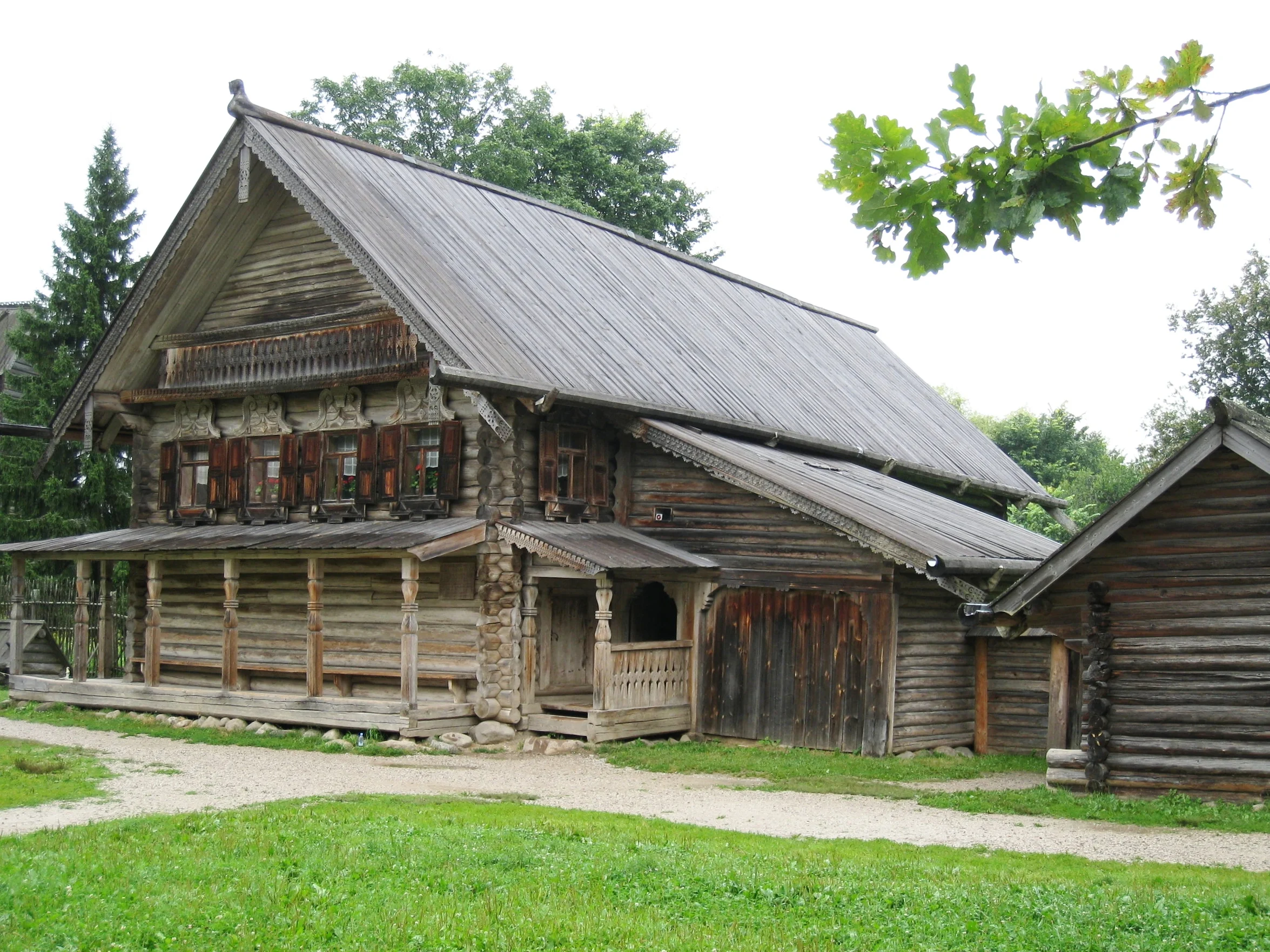  Novgorod--Outdoor Museum--Typical early peasant house 