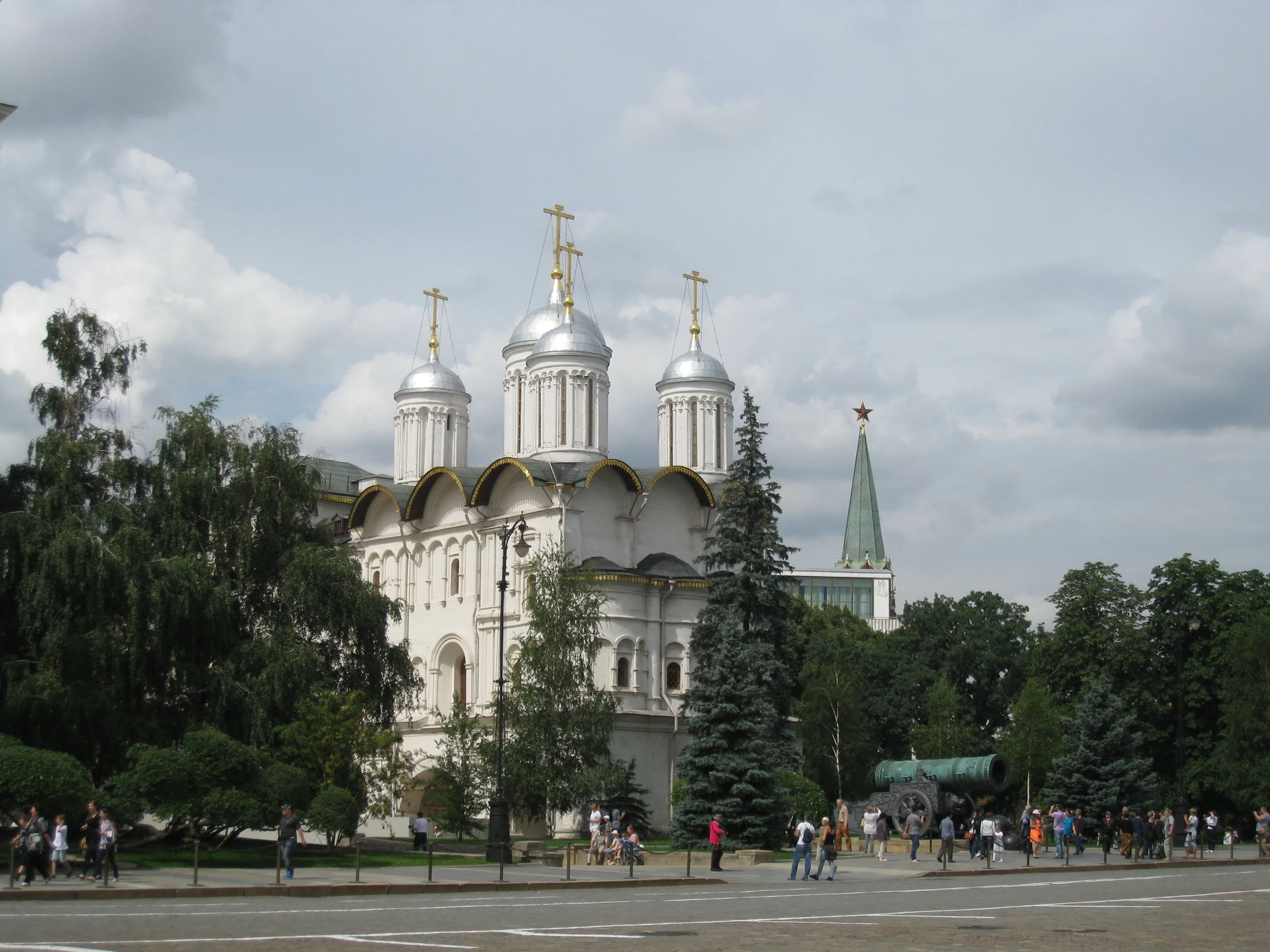 Moscow--Kremlin--Archangel Cathedral 